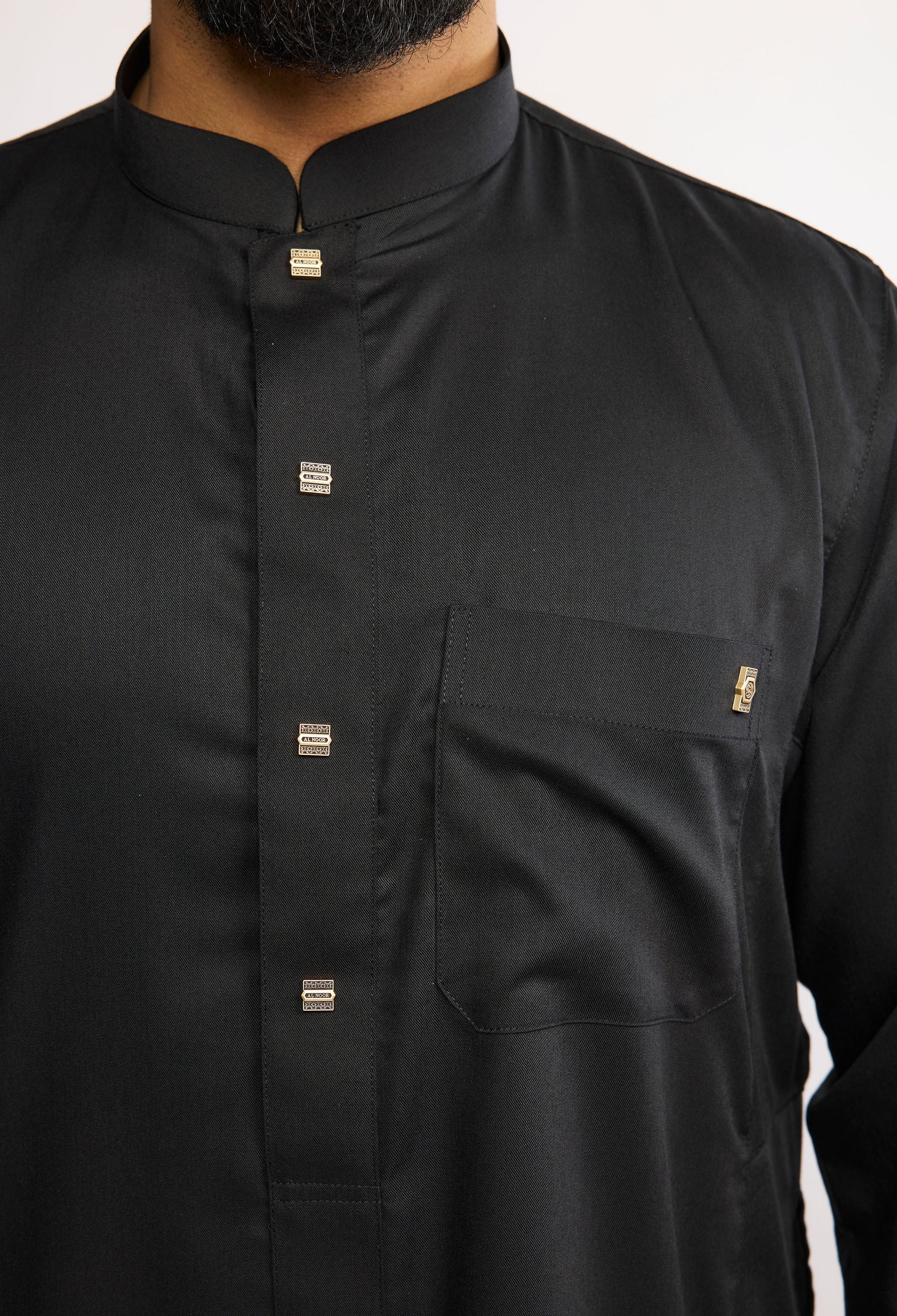 Black Basic Collar Stud Thobe - Image 3