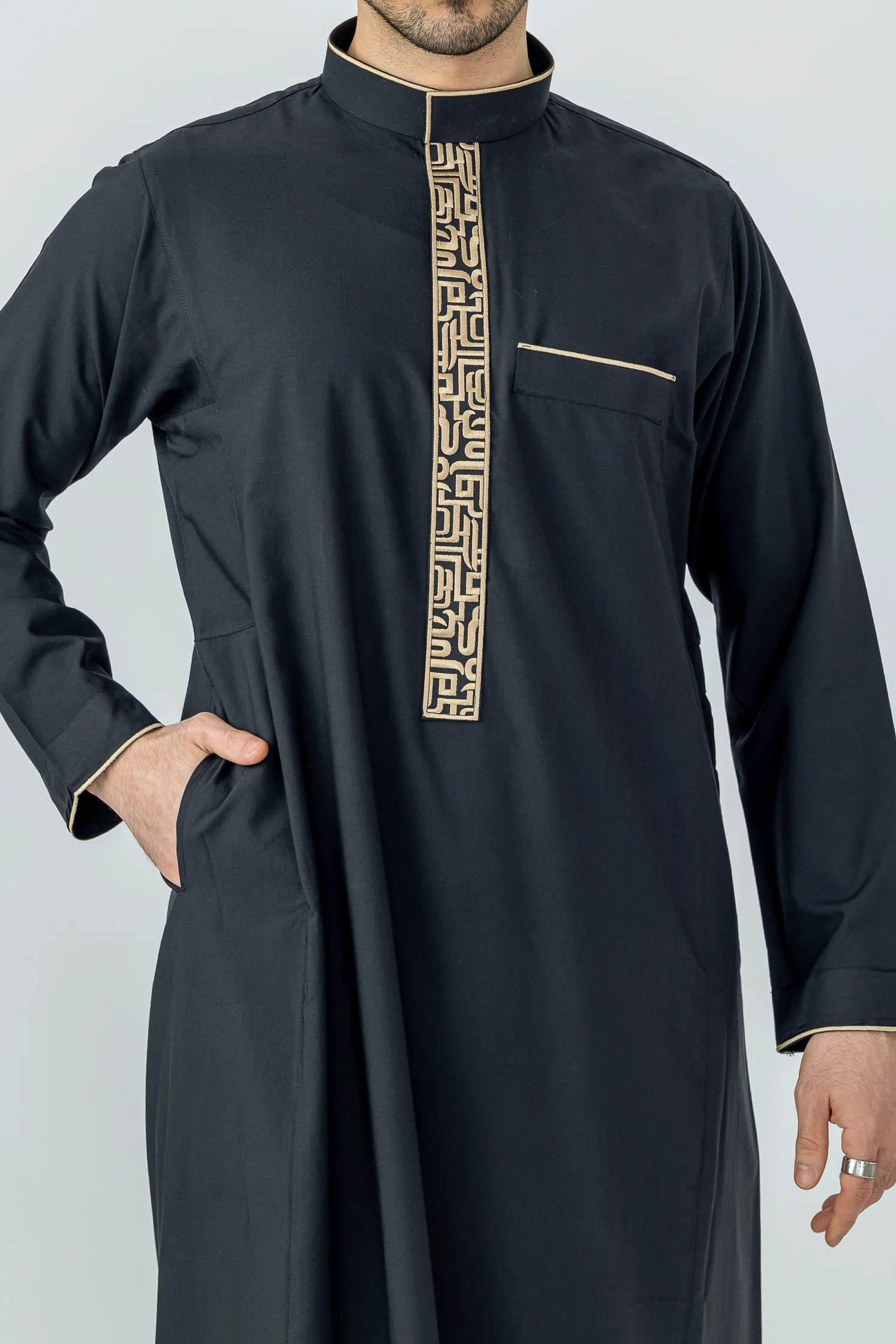 Black/Gold Al Huruf Jubba - Image 4