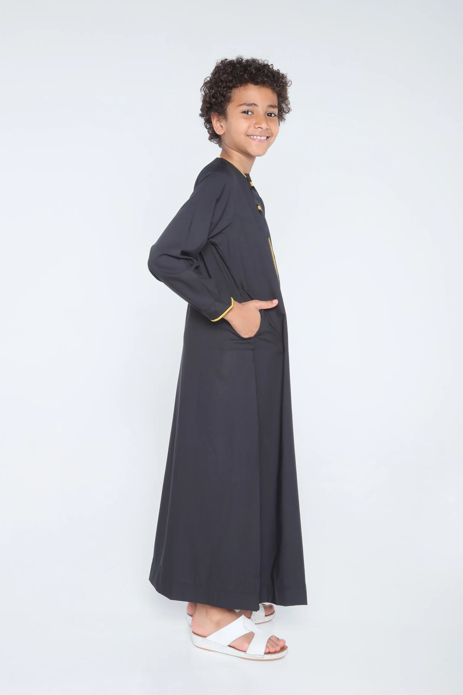 Black|Gold Kids Habeel Thobe - Image 2