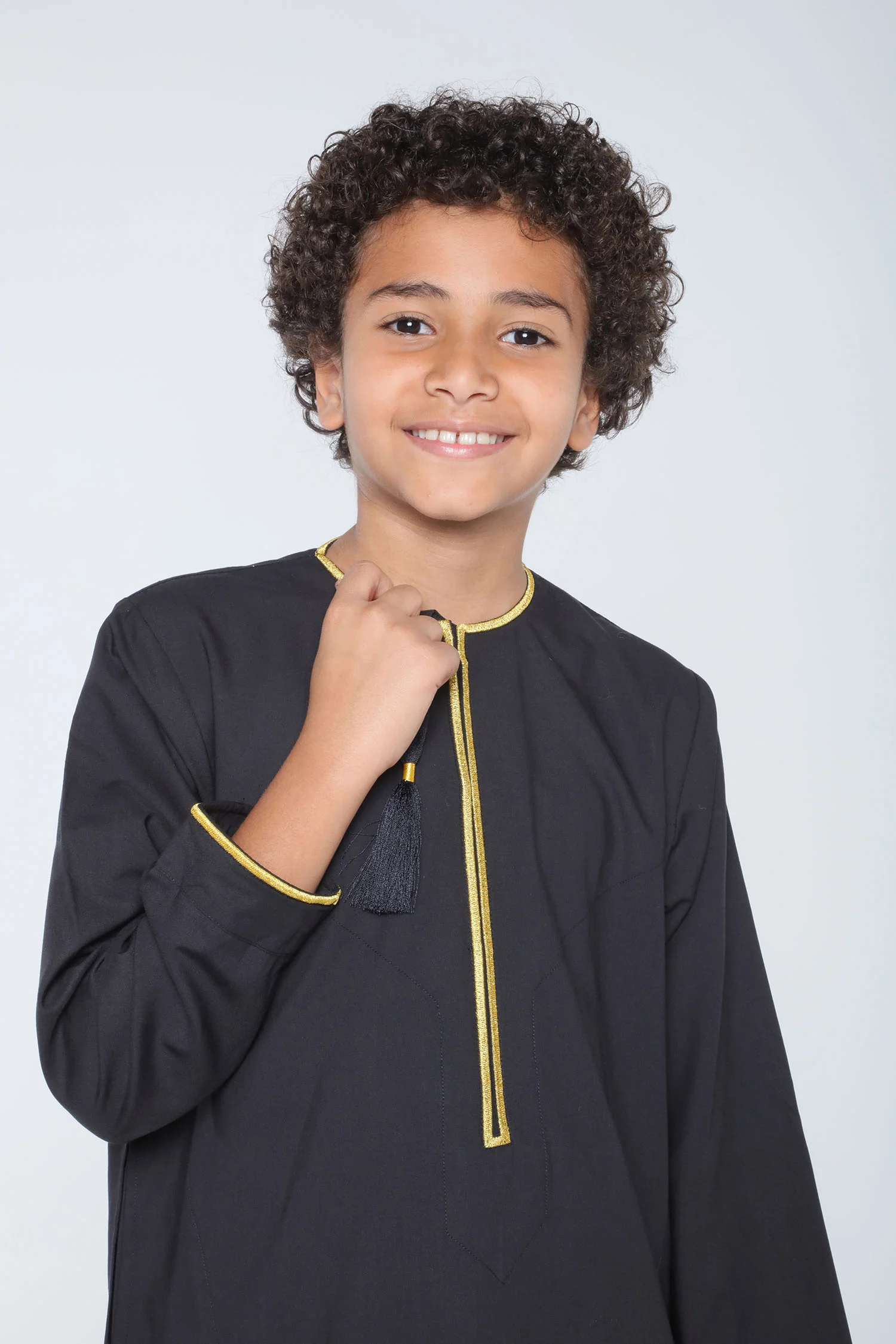 Black|Gold Kids Habeel Thobe - Image 4