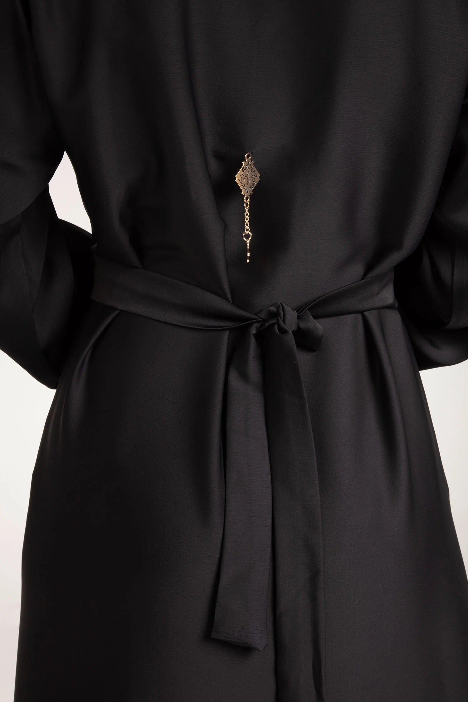 Classic Black Abaya - Image 11