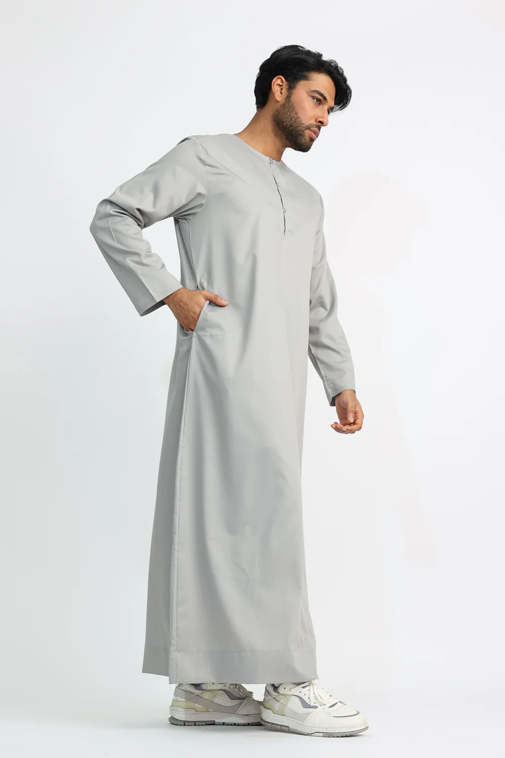 Cloud Grey Omani - Image 2