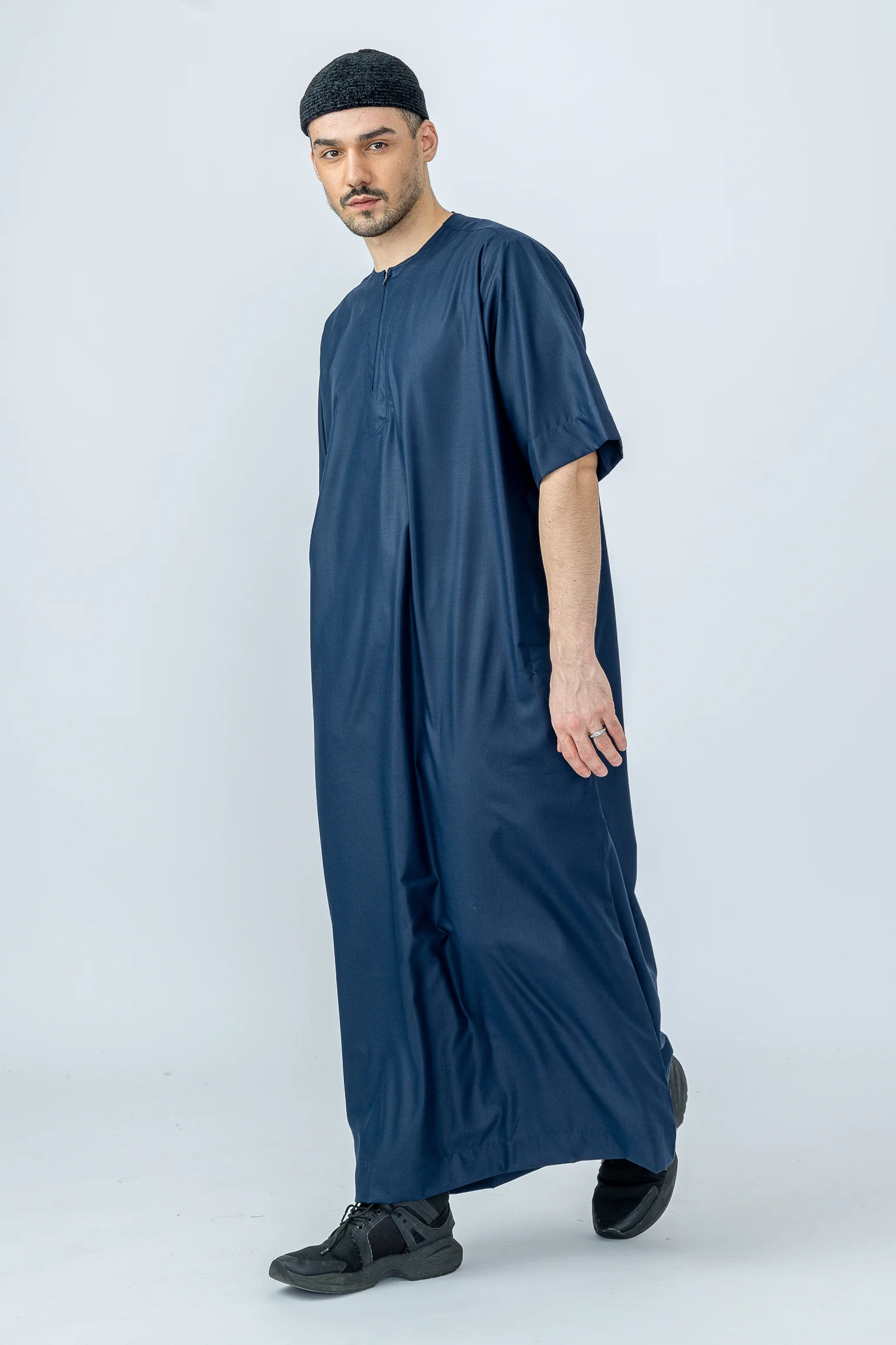 Cyan Blue Half Sleeve Thobe - Image 4