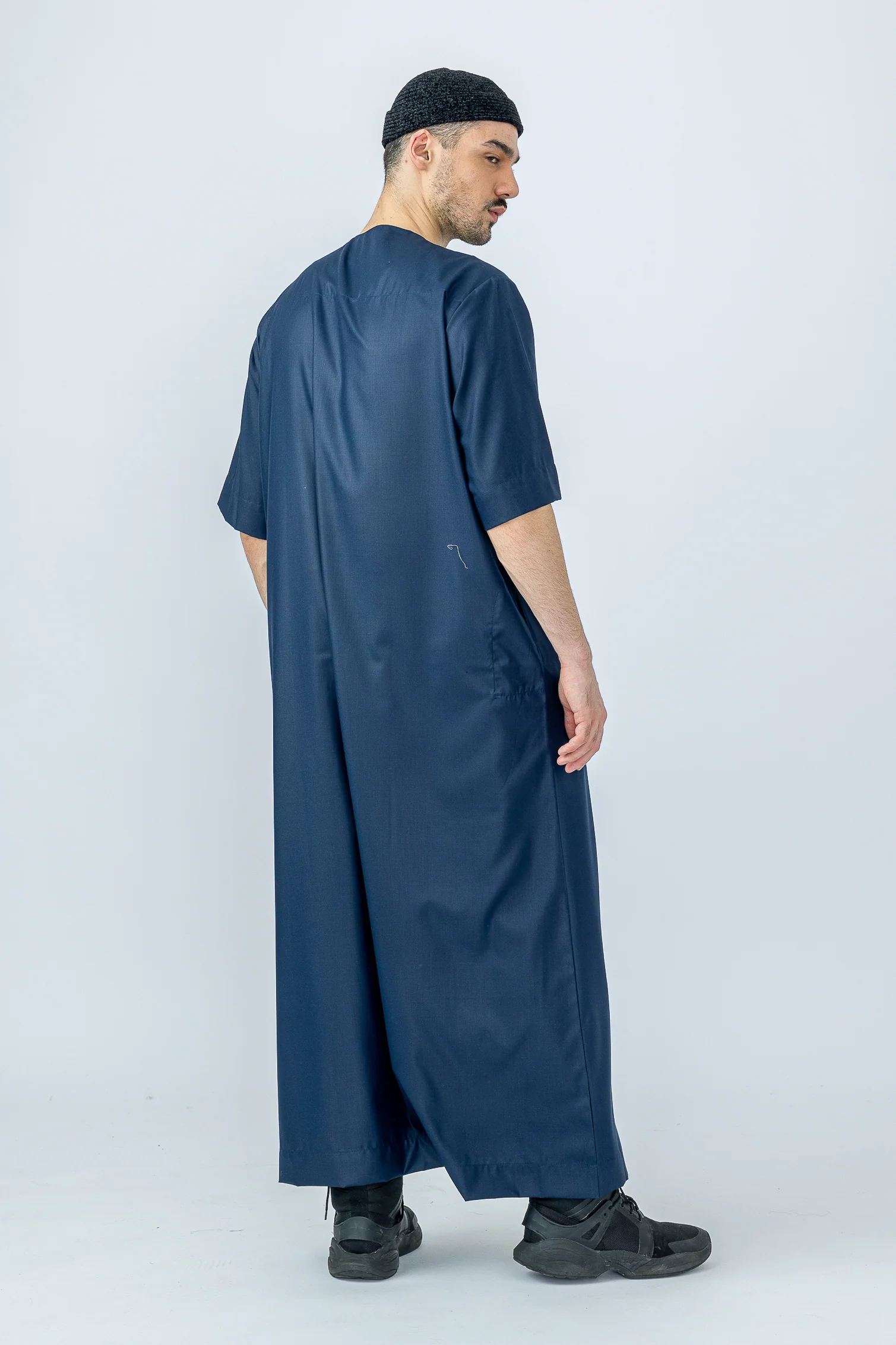 Cyan Blue Half Sleeve Thobe - Image 5
