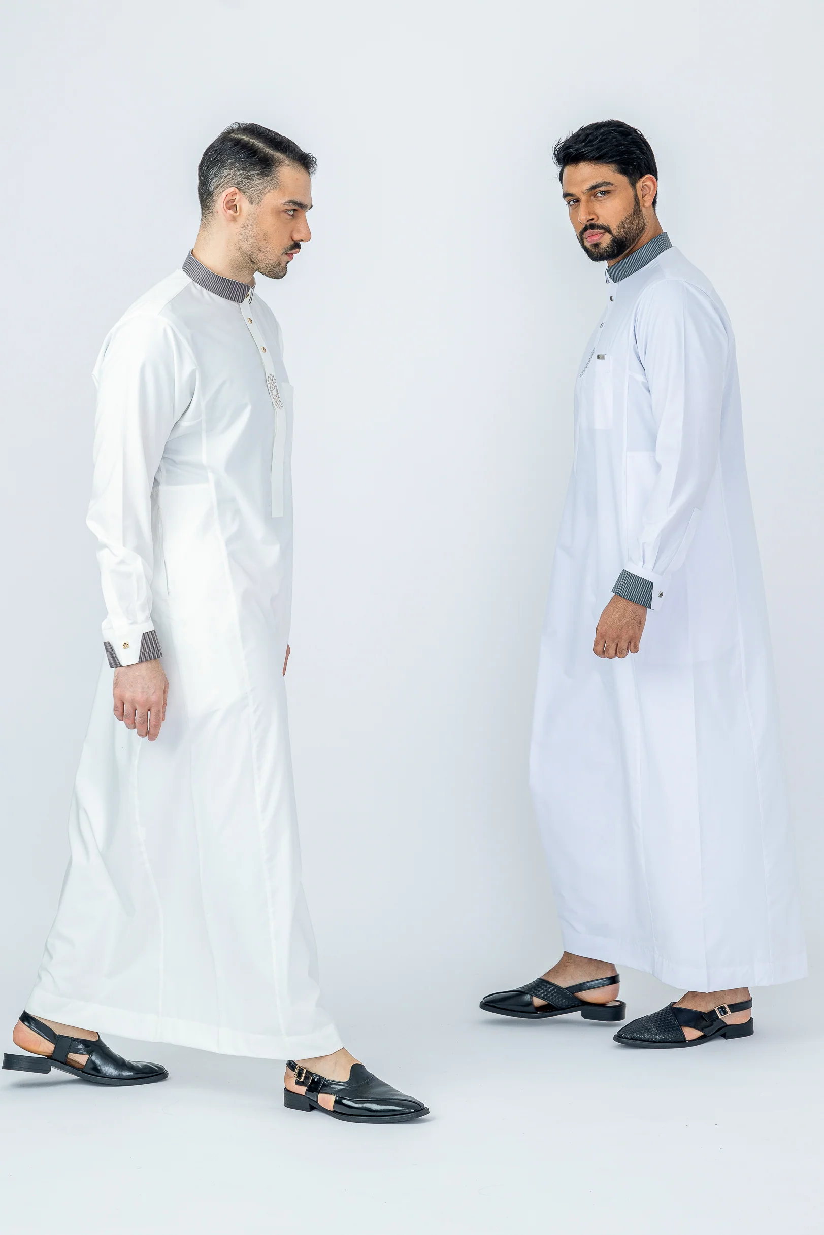D526 White Embroidery Thobe - Image 4