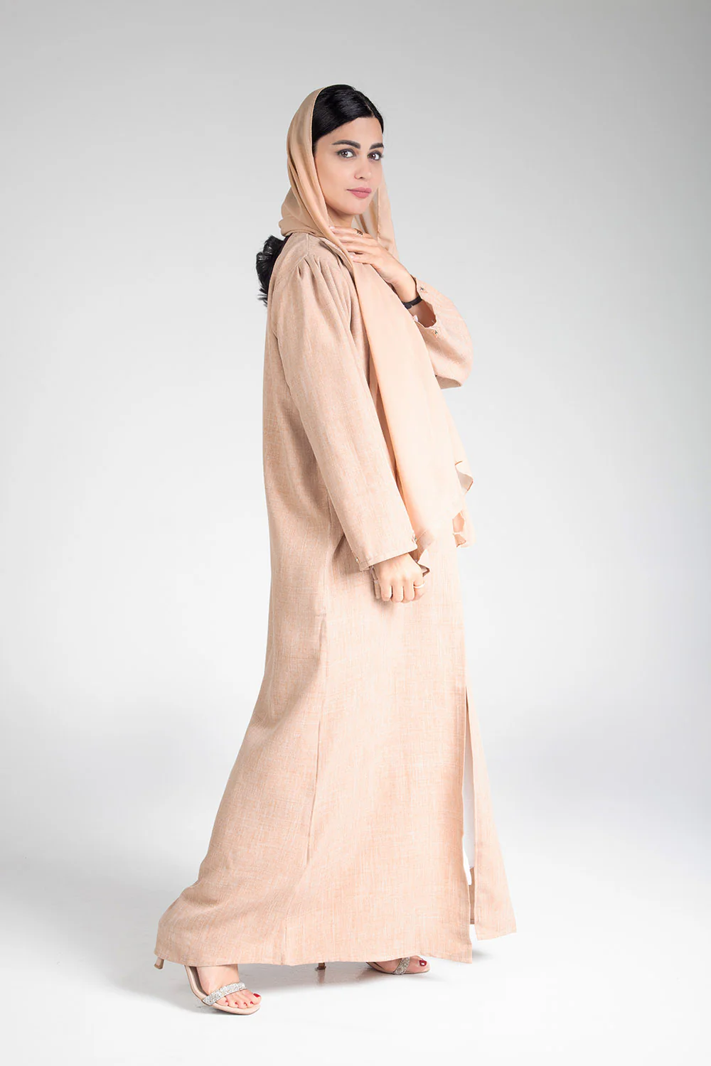 Desert Sand Open Abaya - Image 7