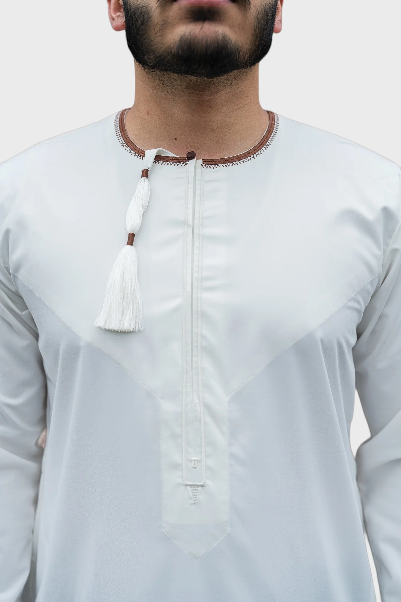 J100 C3 Cream/Brown Habeel - Image 3