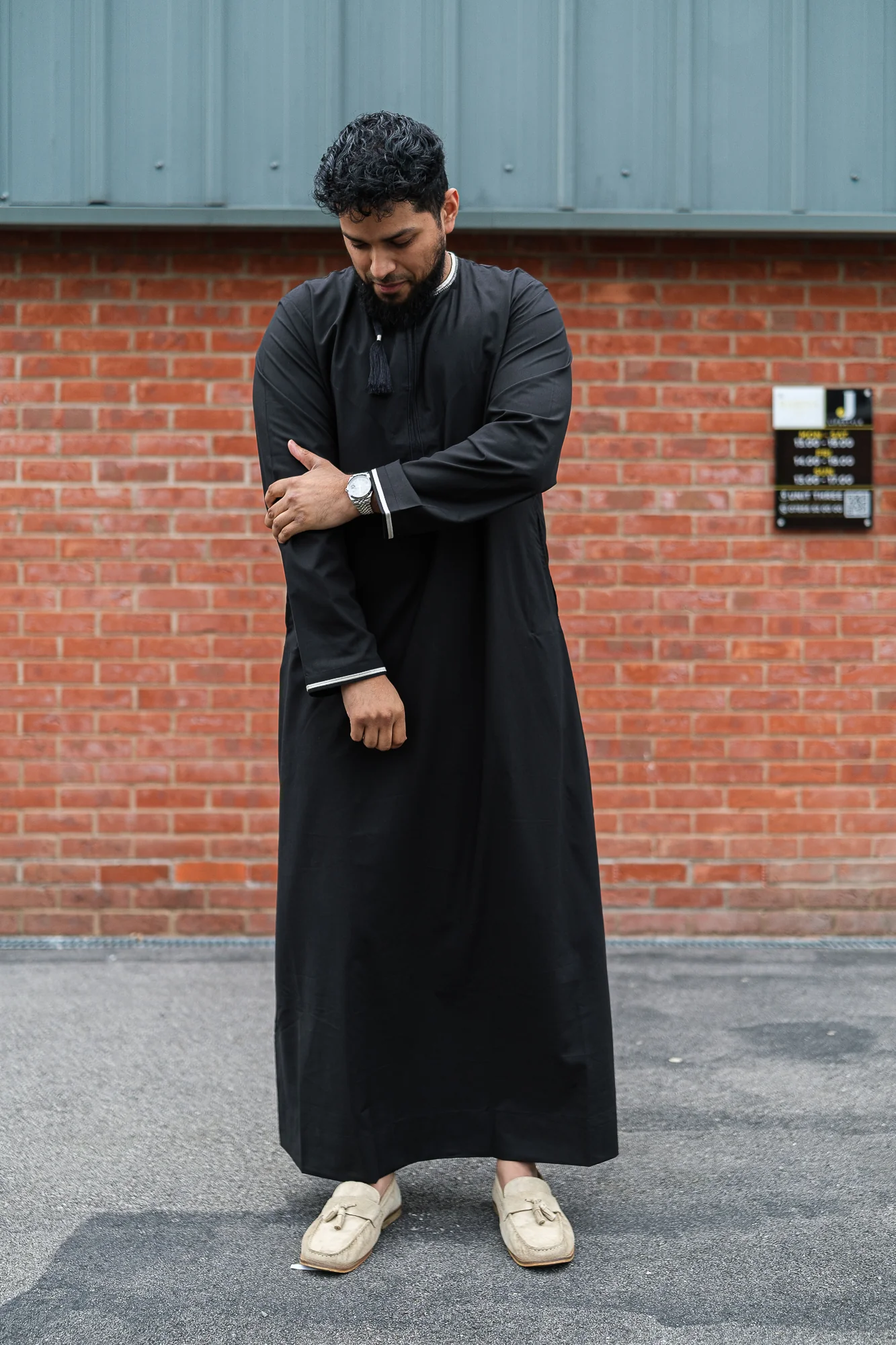 J100 C7 Black/Beige Habeel - Image 2