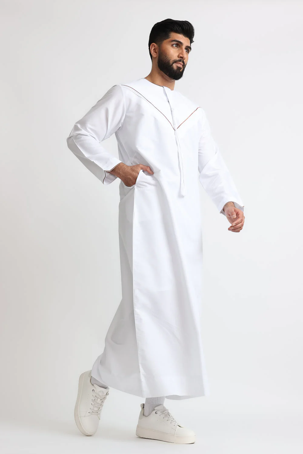 J101 White/Bronze Boys Pleated Emirati Thobe - Image 2