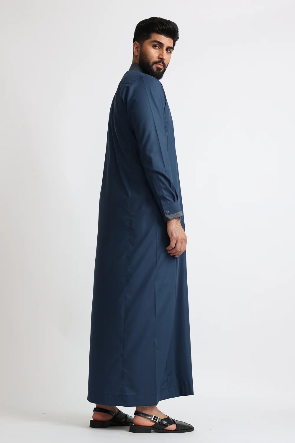 J104 Navy Textured Curve Thobe - Image 3