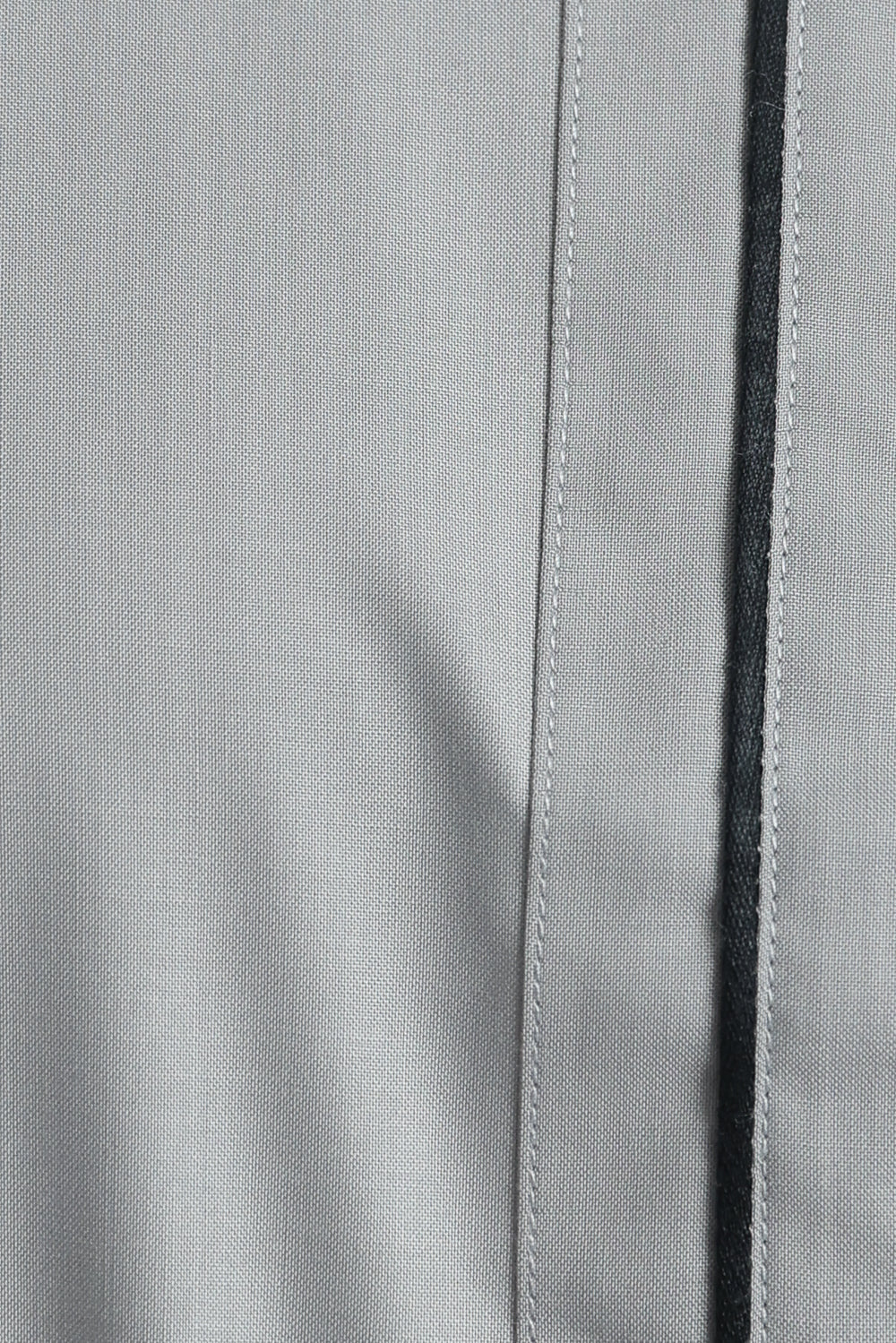J106 Grey Omani - Image 6