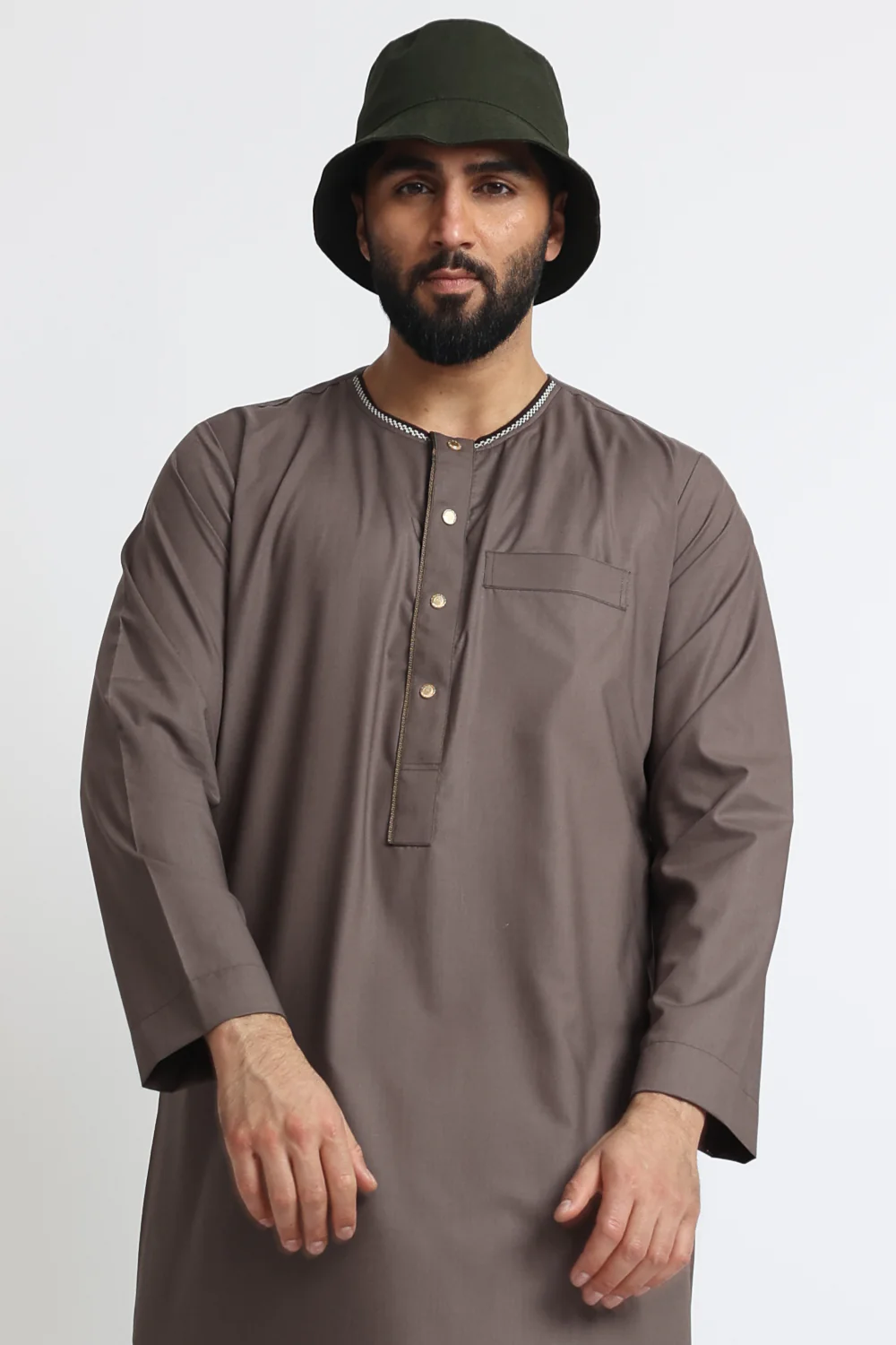 J107 Brown Button Omani - Image 5