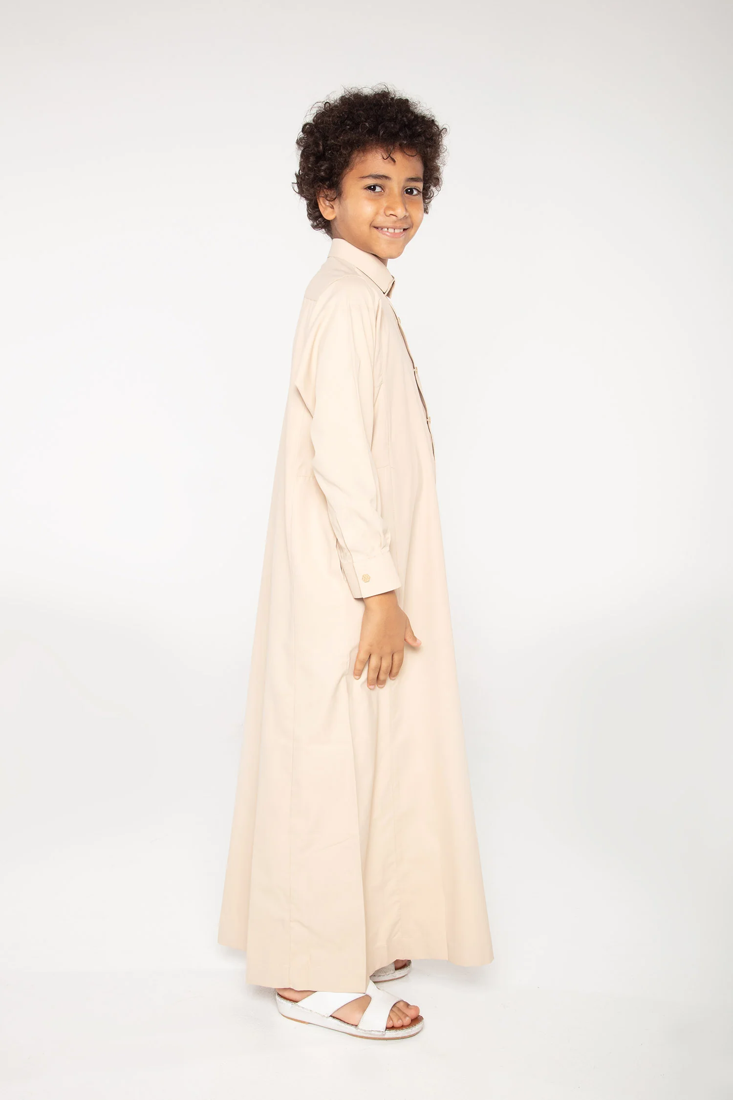 J109 Boys Cashmere Tuxedo Thobe - Image 2