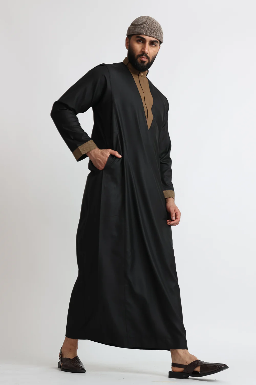 J117 Black/Brown Tux Thobe - Image 3