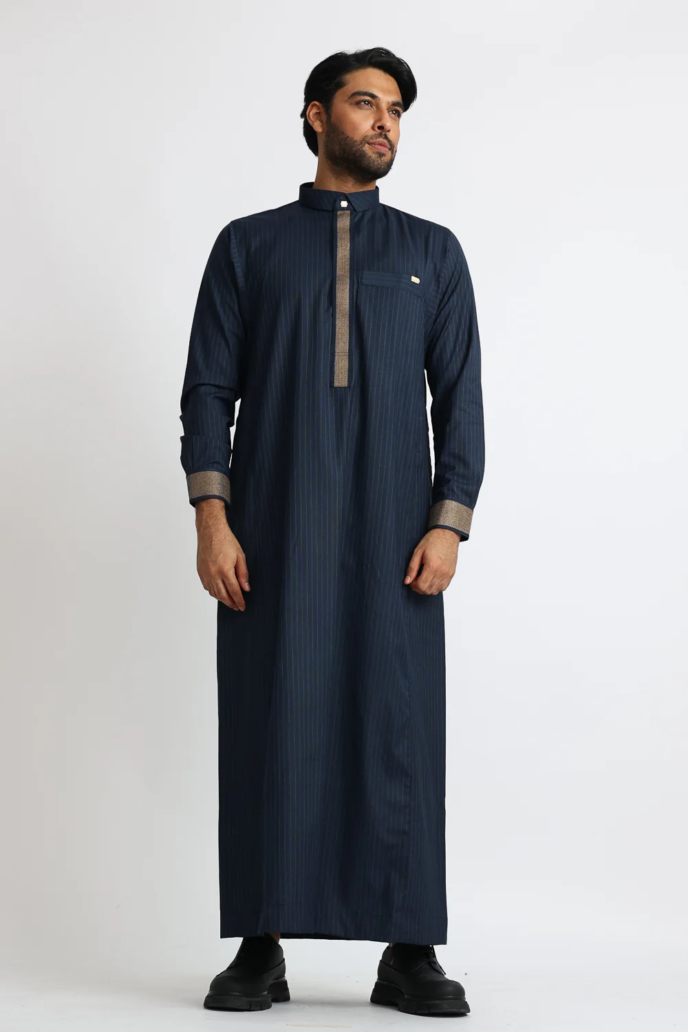 J118 Navy Pinstripe Thobe