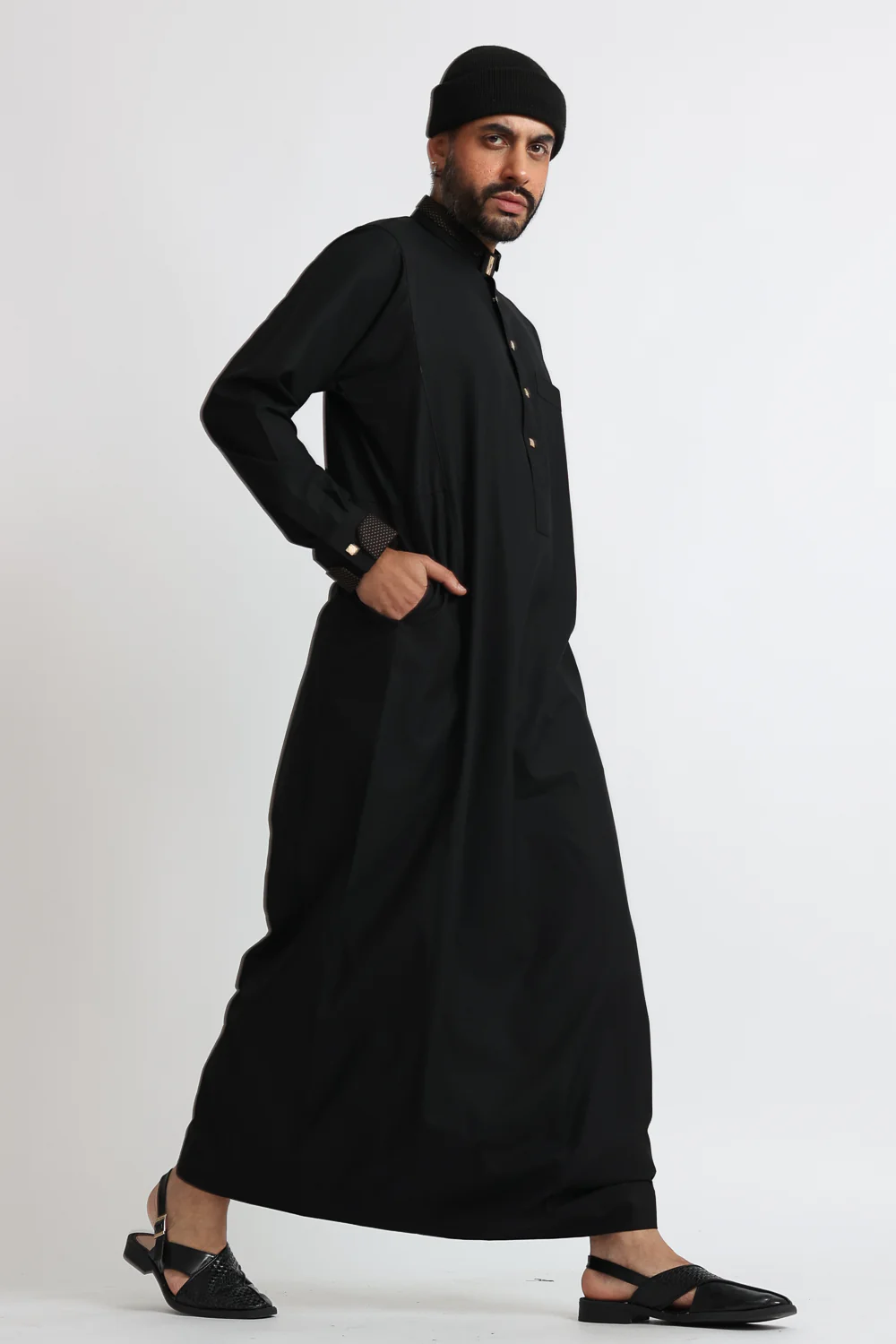 J124 Black Premium Thobe - Image 2