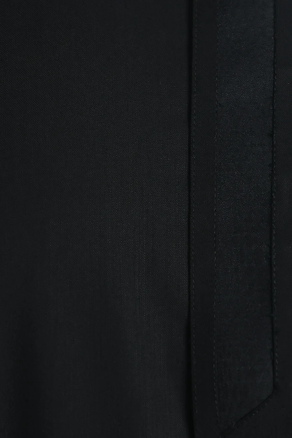J129 Chaos Black Collar Thobe - Image 6