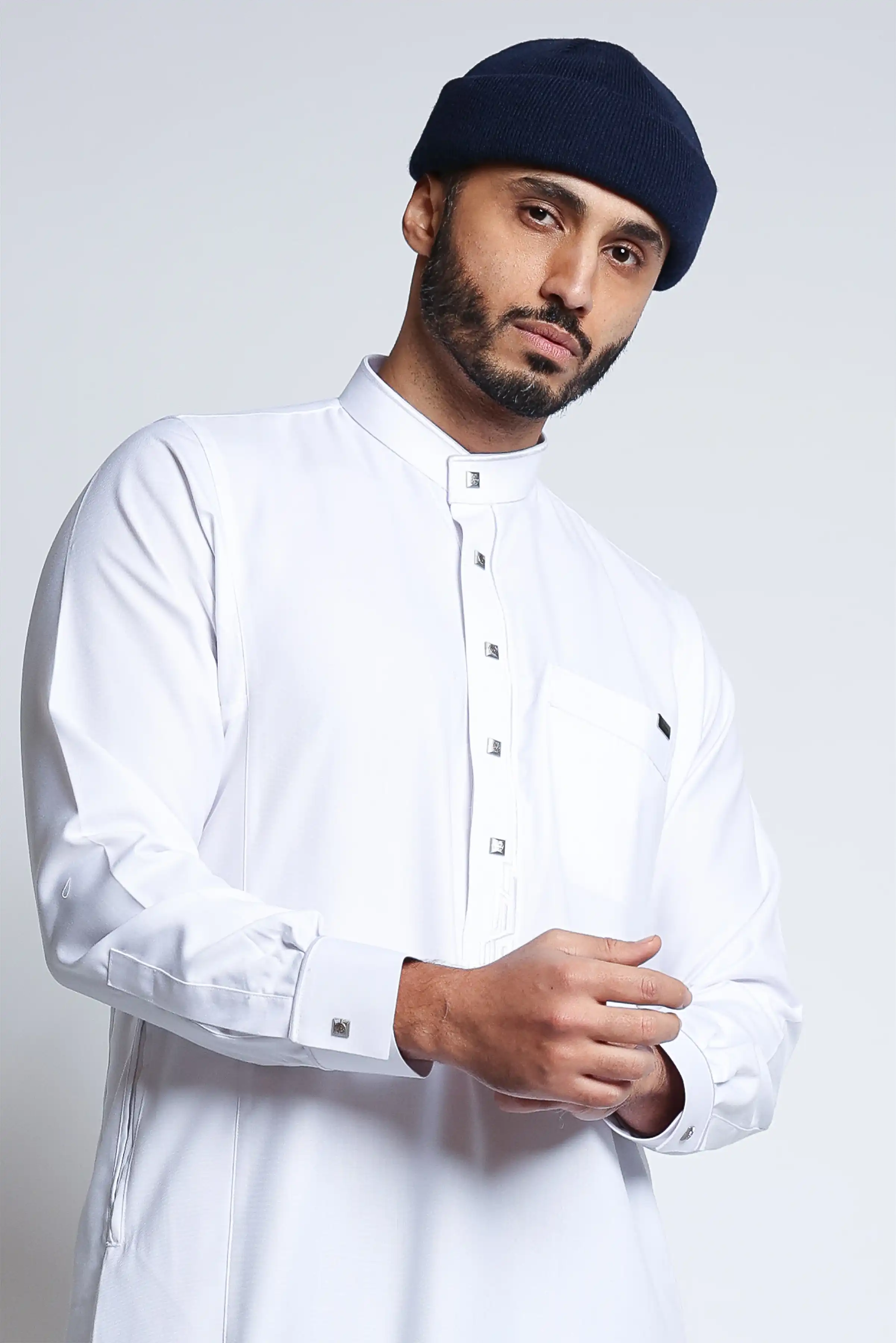 J132 White Embroidery Thobe - Image 4