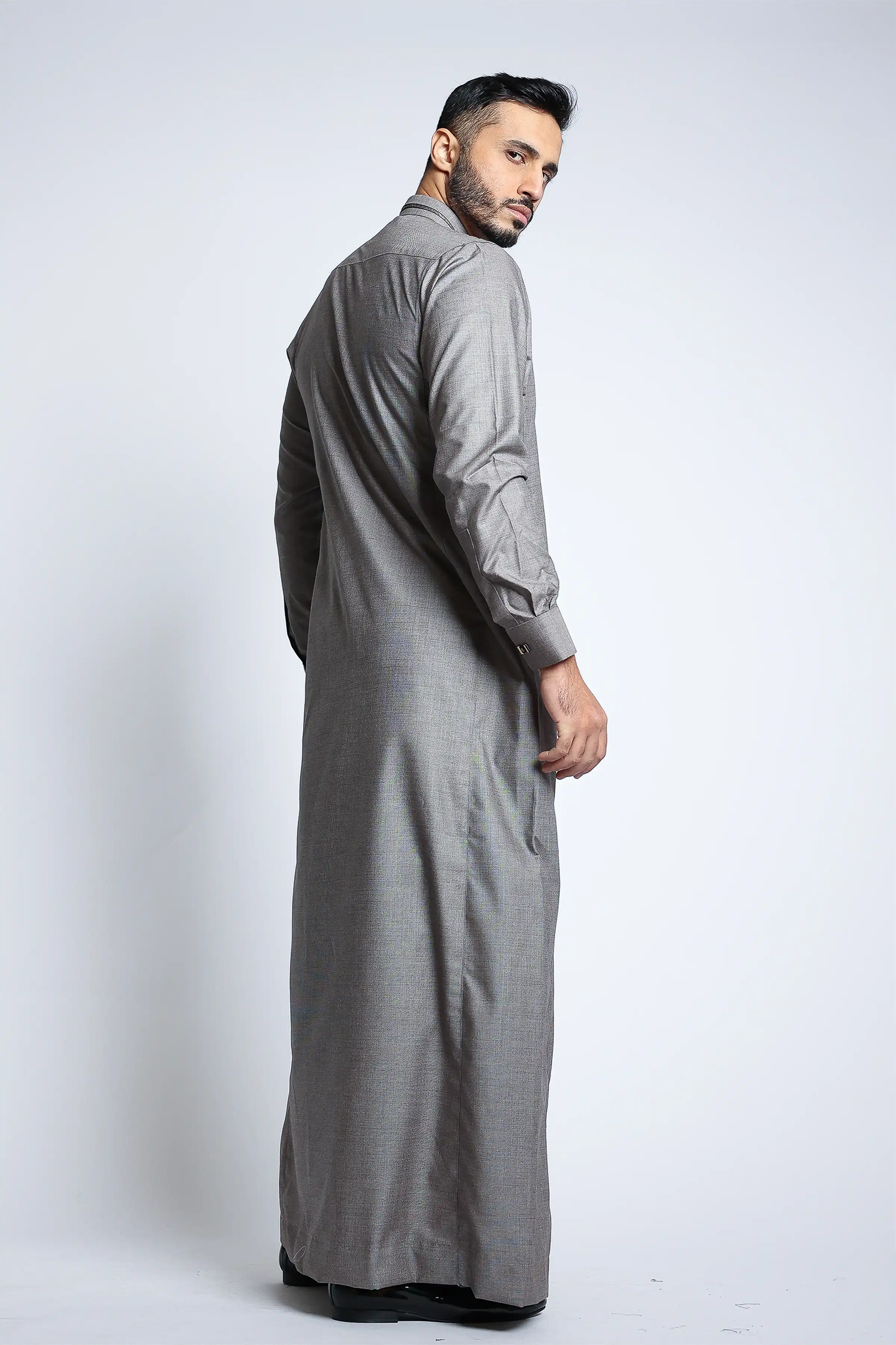 J133 Gray Premium Thobe - Image 3