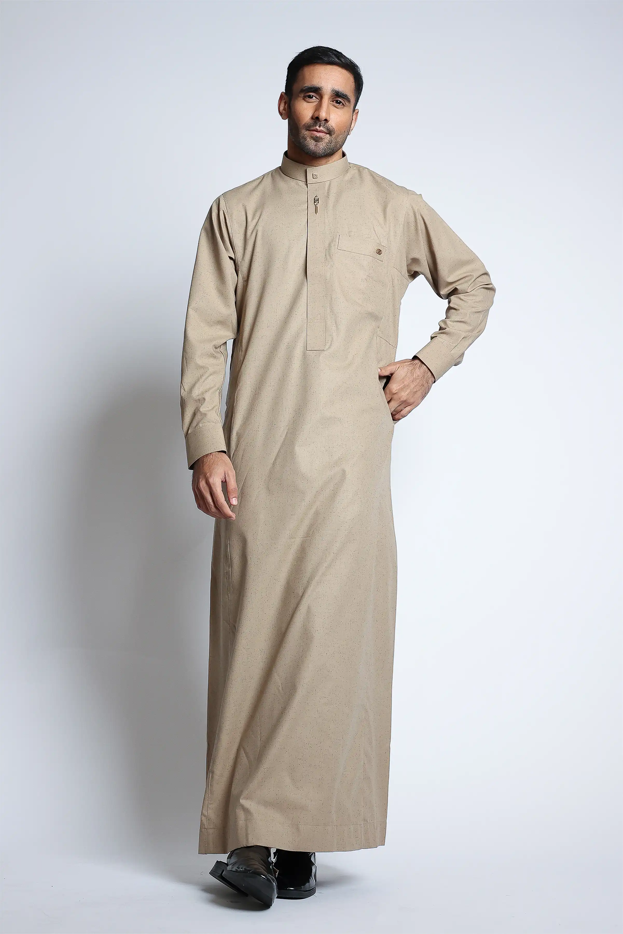 J134 Birchwood Thobe - Image 3