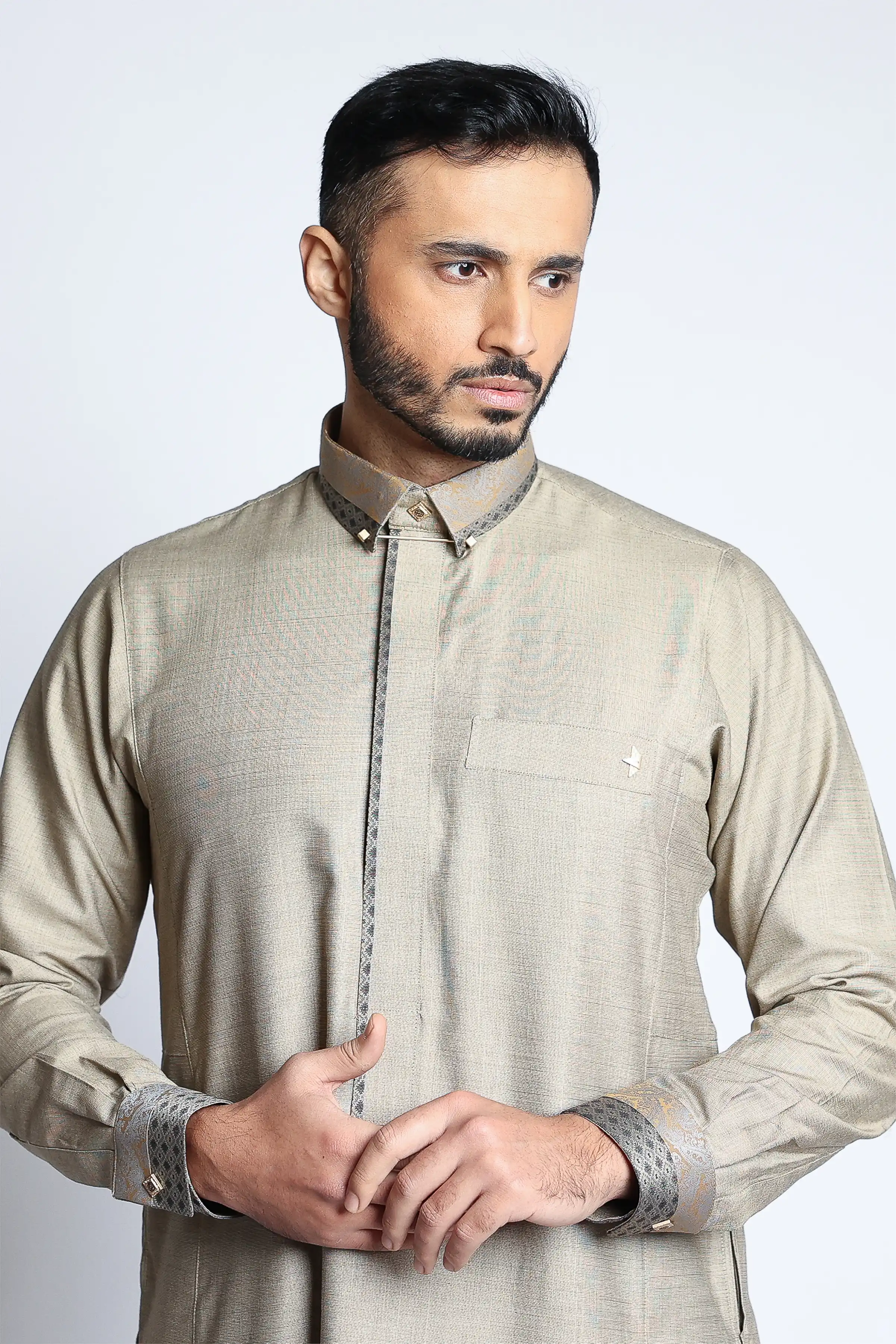 J136 C4 Nomad Beige Thobe - Image 6