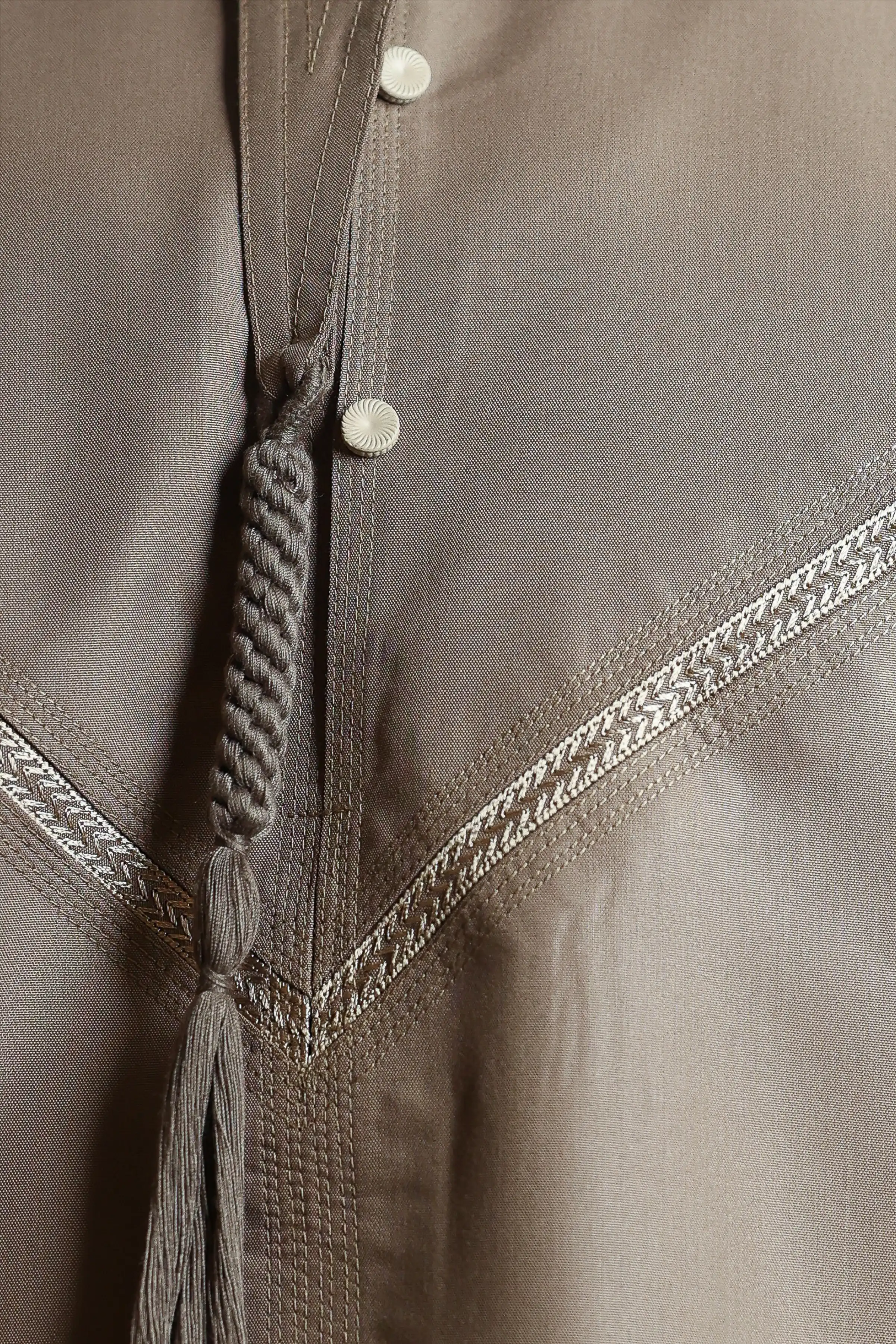J148 Cobblestone Emirati Thobe - Image 6