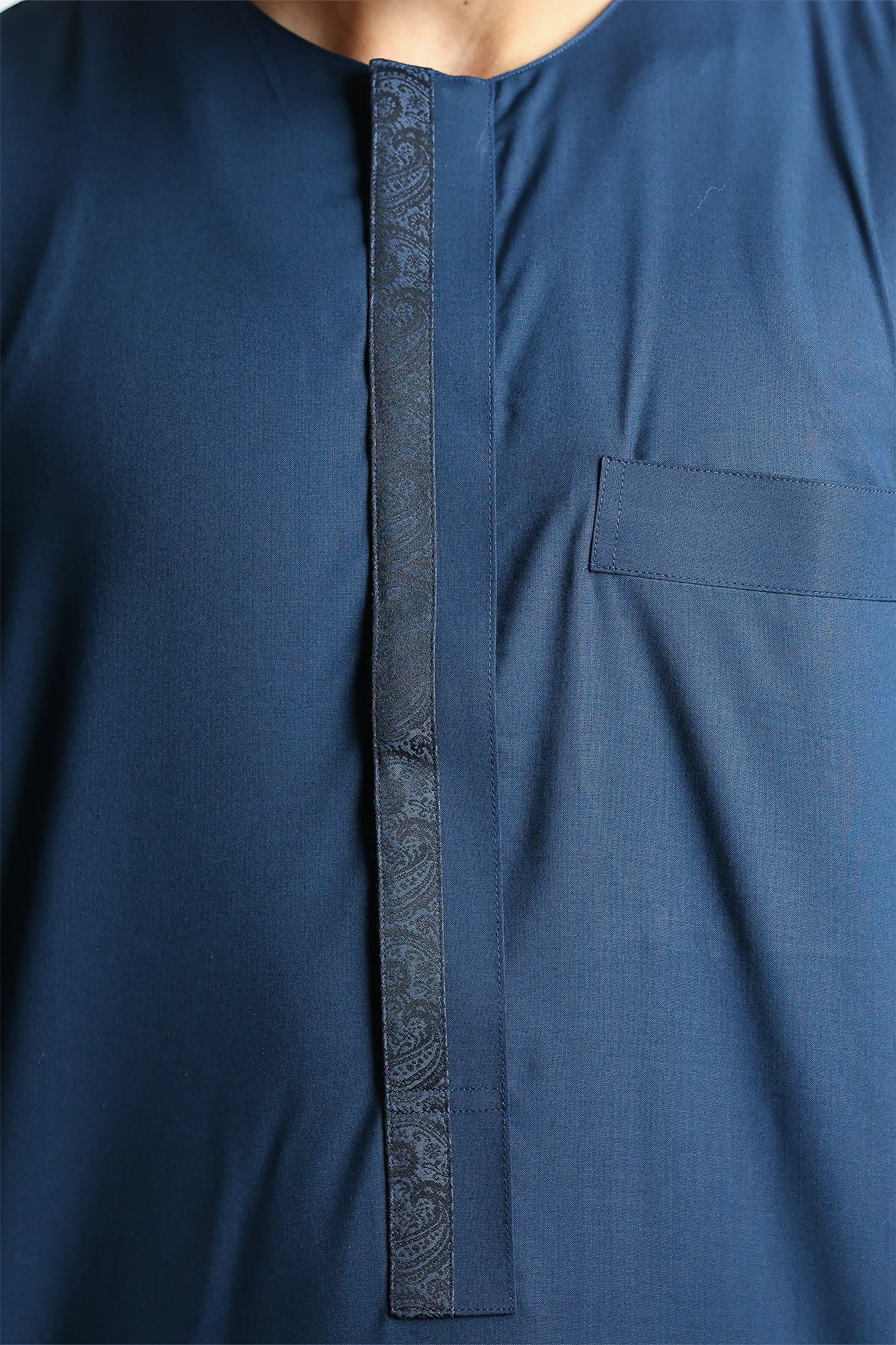 J149 Bluewood Omani - Image 6