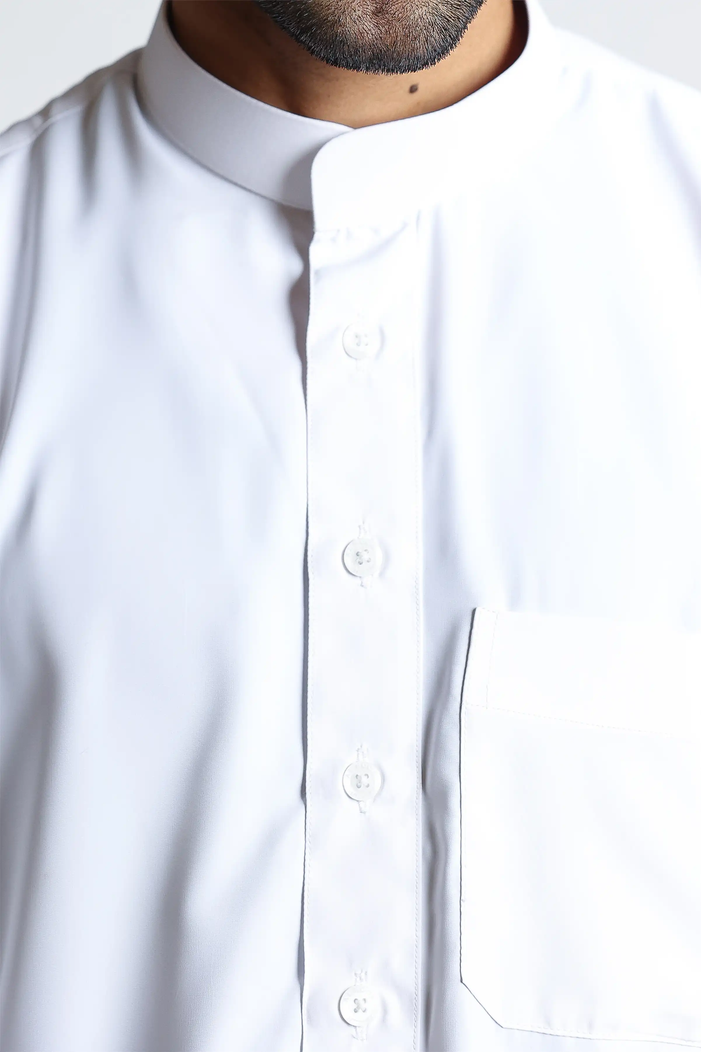 J150 White Collar Thobe - Image 5