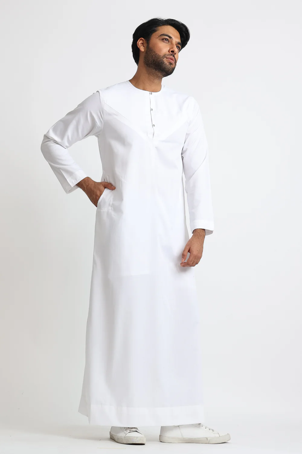 J1520 White Mens Omani - Image 3
