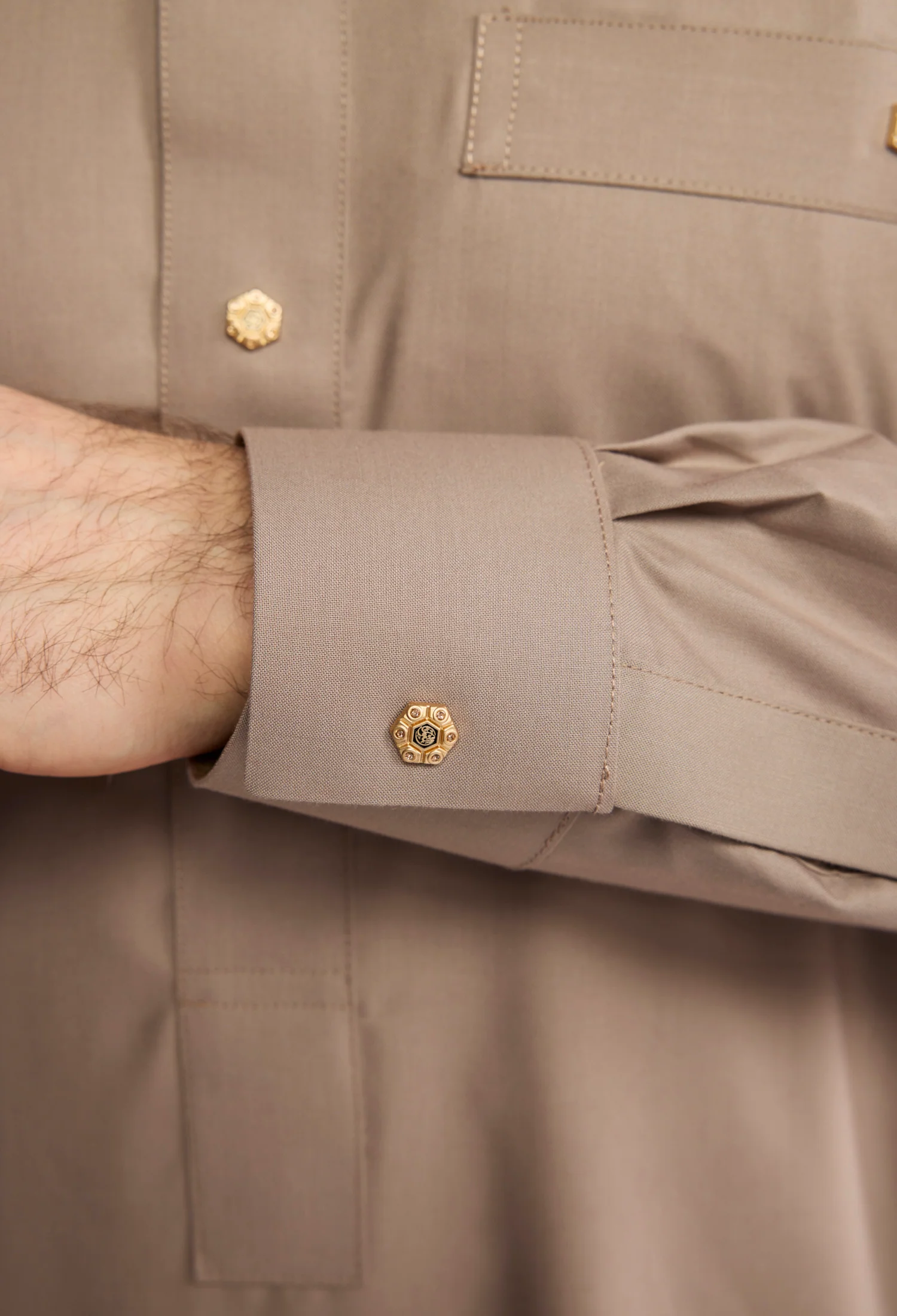 J2504 Al Noor Adult Thobe – Indian Khaki - Image 8