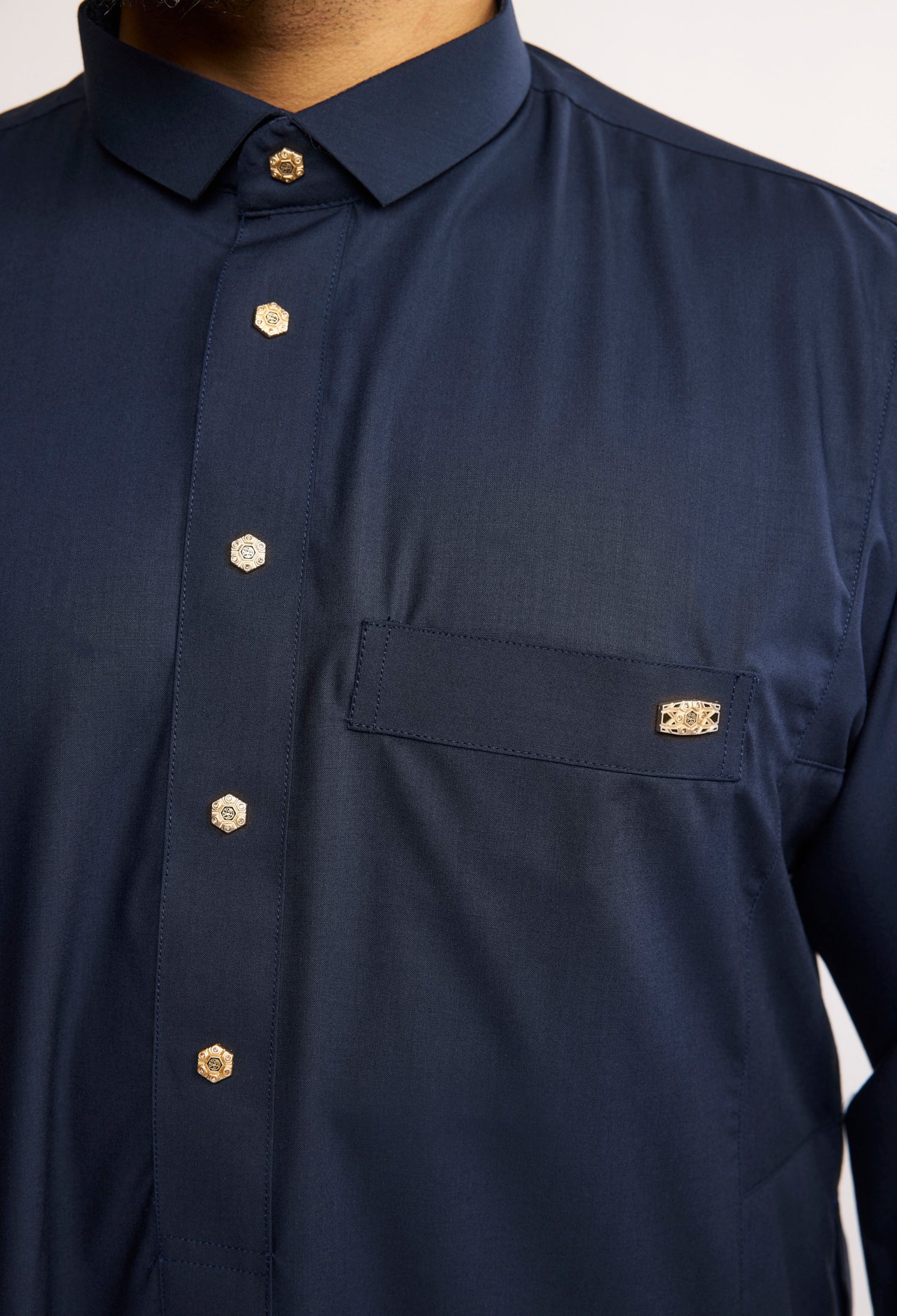 J2504 Al Noor Adults Thobe – Oxford Blue - Image 4