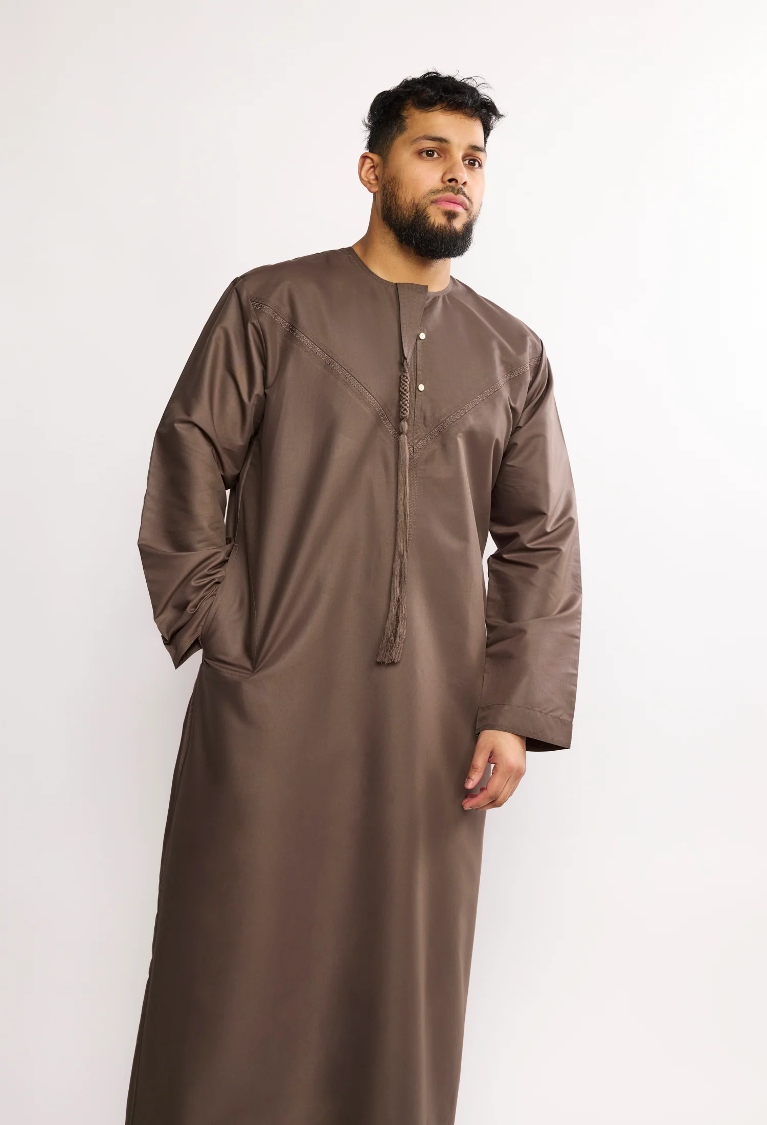 J2511 Roman Coffee Emirati Kandura - Image 3