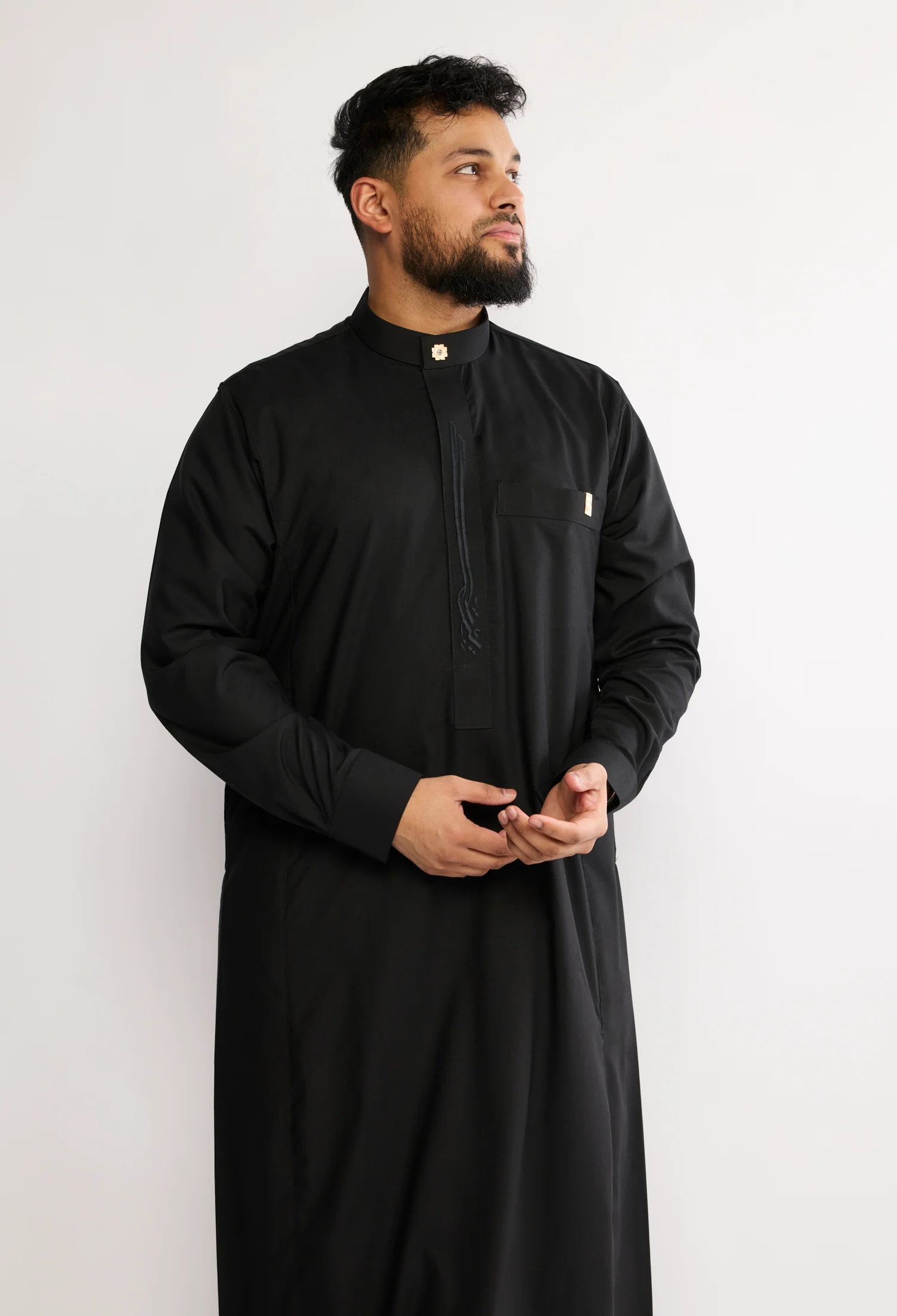 J2512 Black Collar Thobe - Image 4