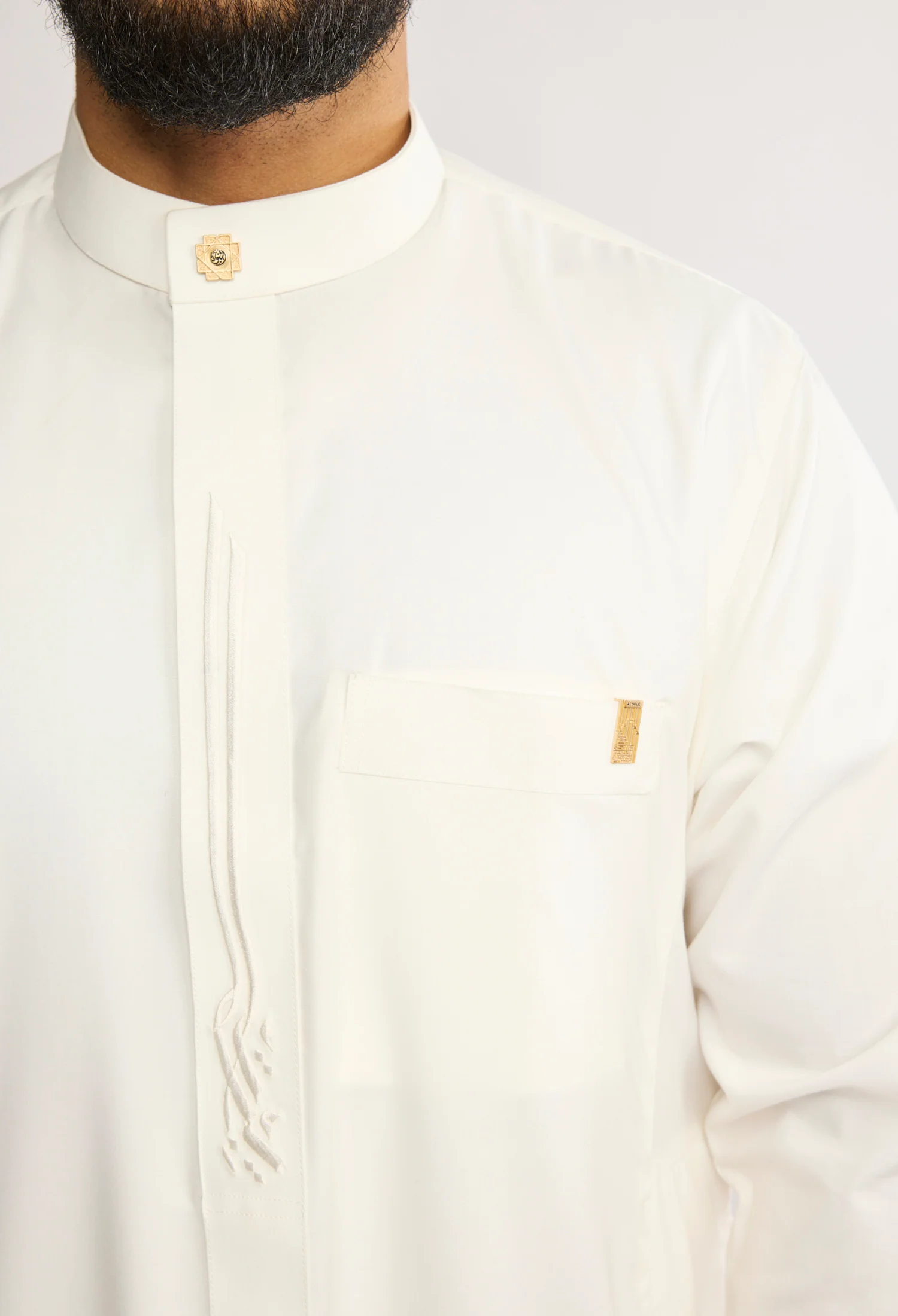 J2512 Off White Collar Thobe - Image 5