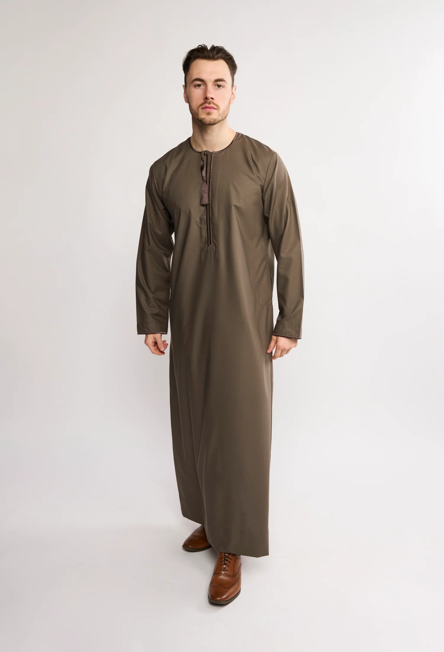 J2513 Kabul Habeel Omani Thobe