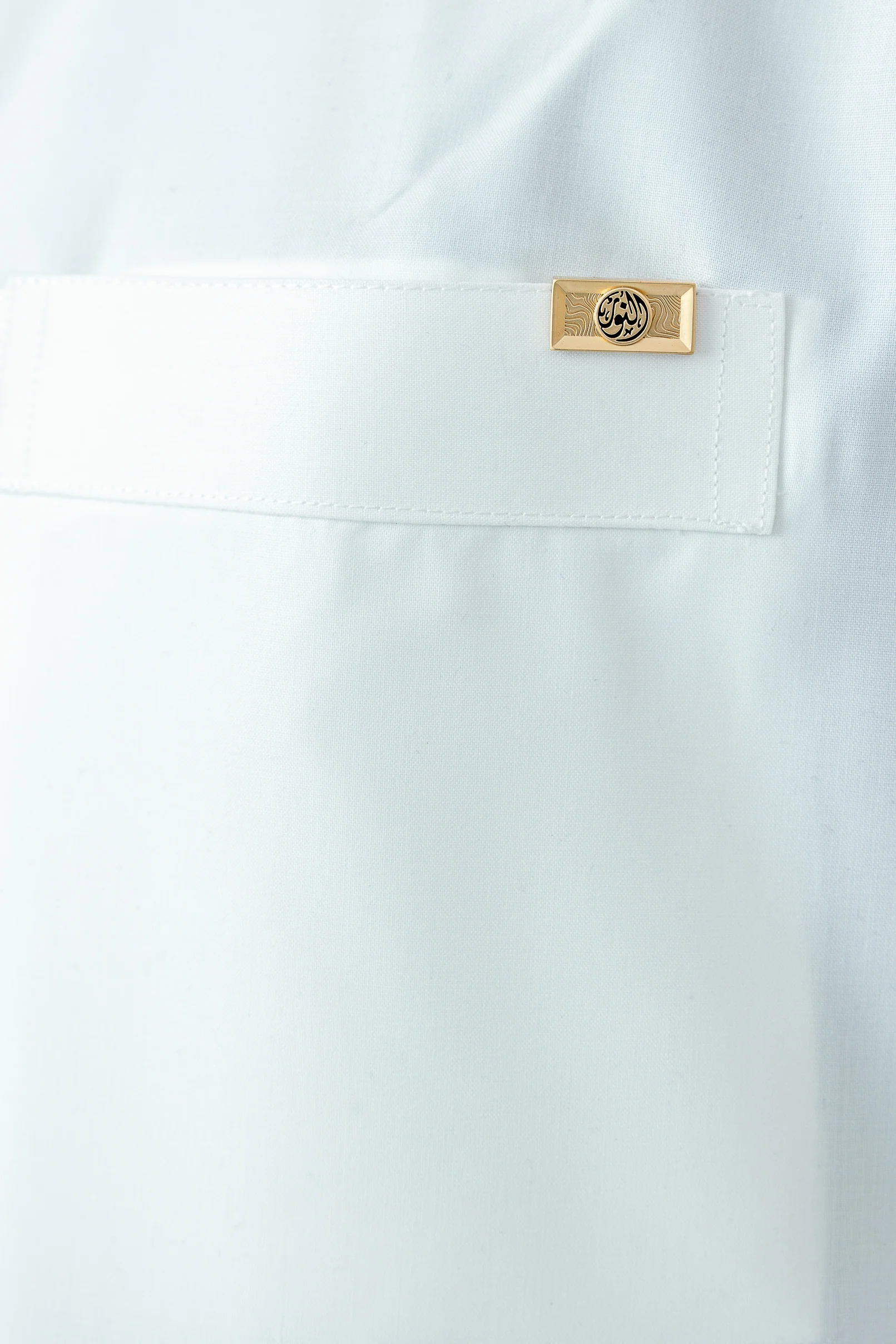 Off White Qatari Cuff Link Thobe - Image 8