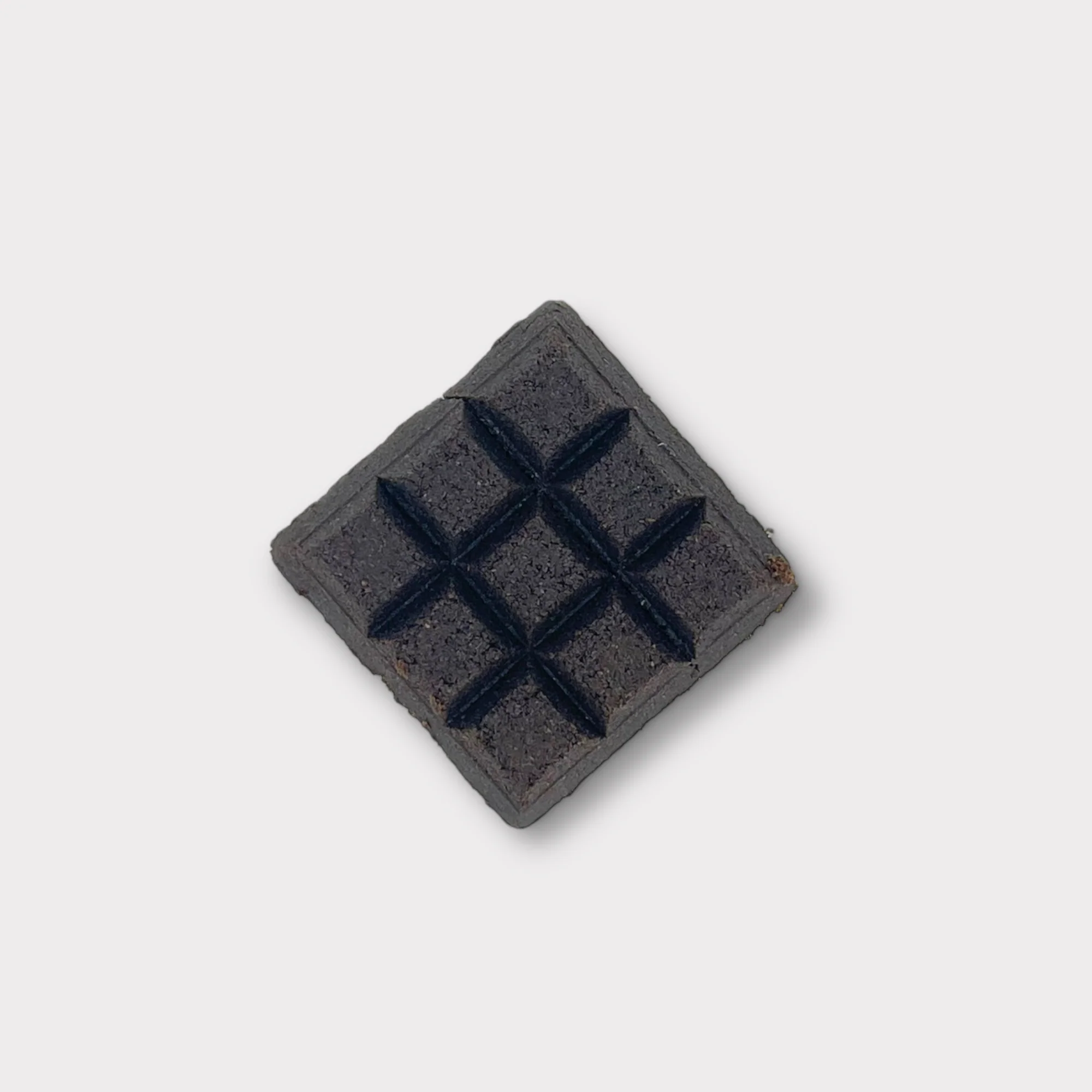 Oudh Nabeel Black Bakhoor 40GM - Image 3