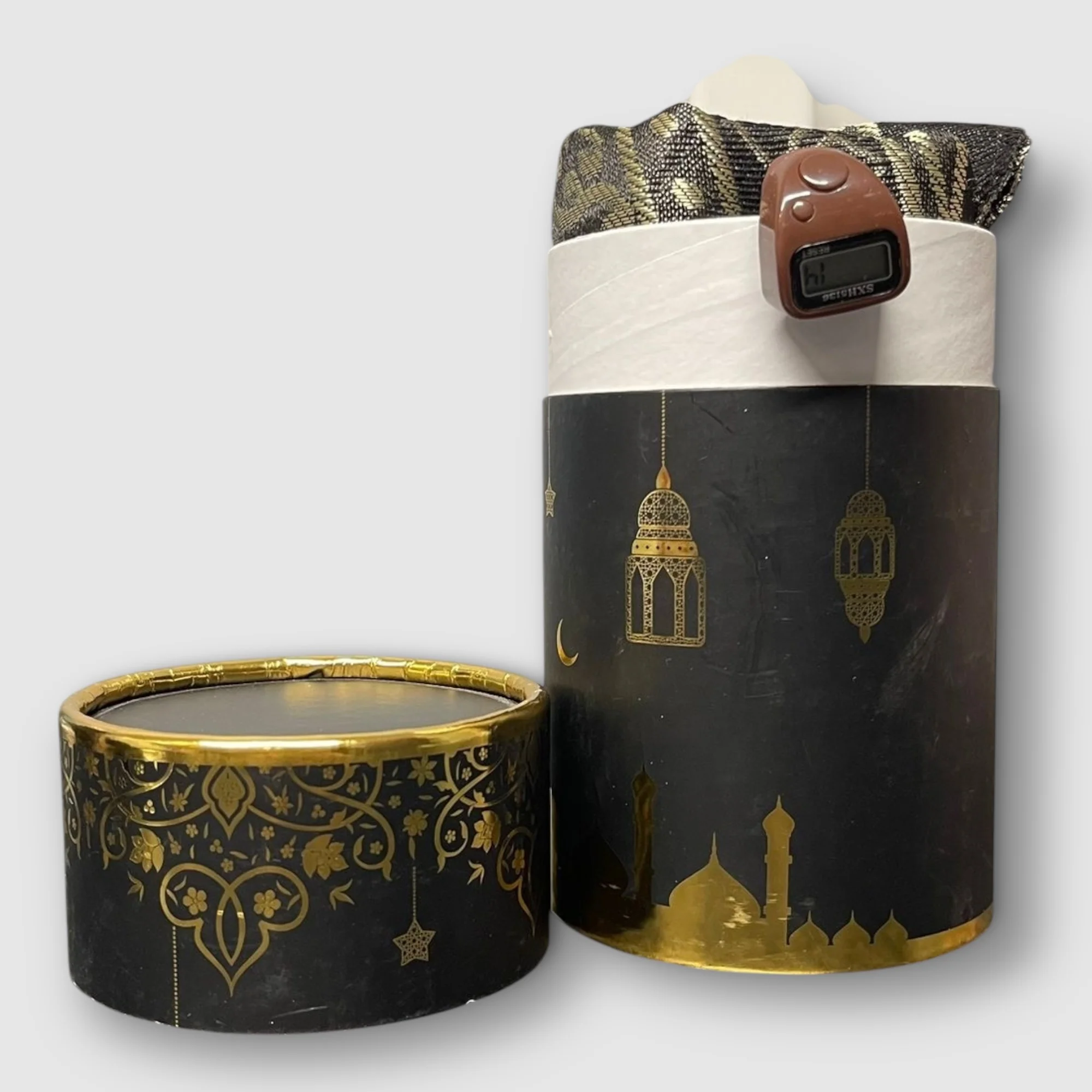 Prayer Mat & Tasbeeh Gift Set - Image 2
