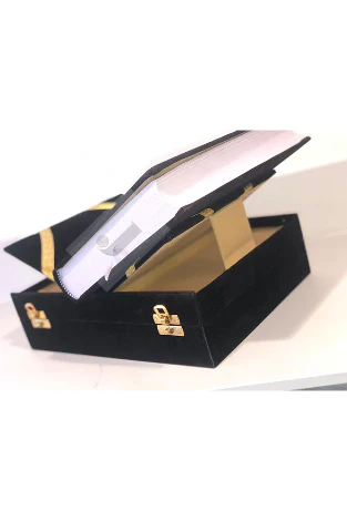Quran In Velvet Gift Box - Image 9