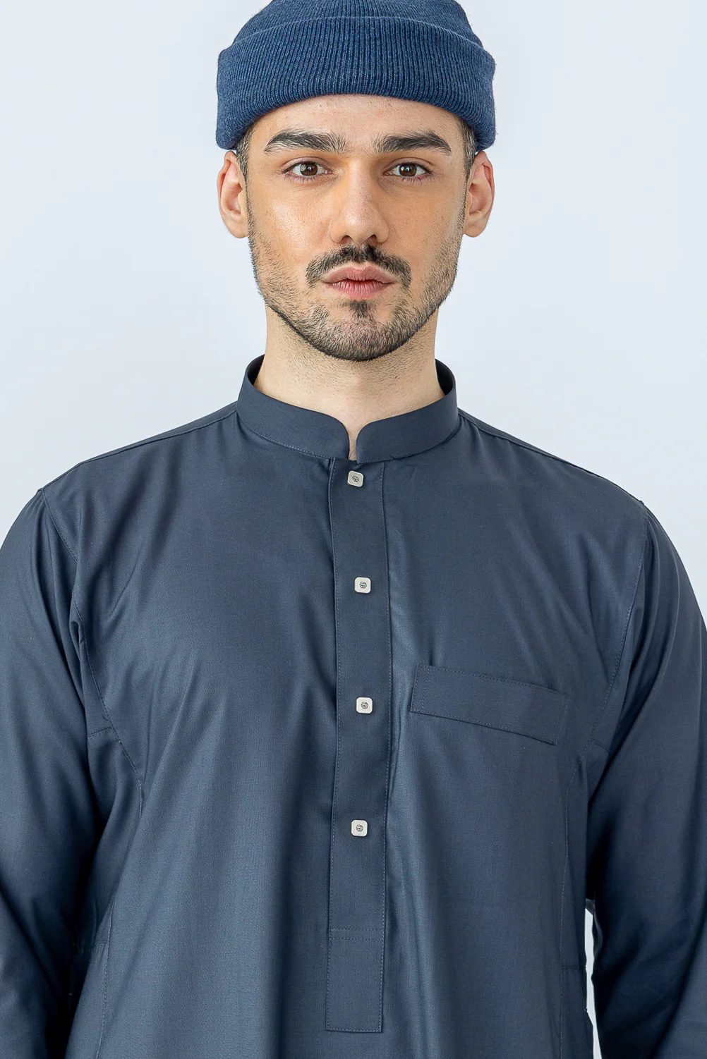 Slate Black Arab Collar Thobe - Image 4
