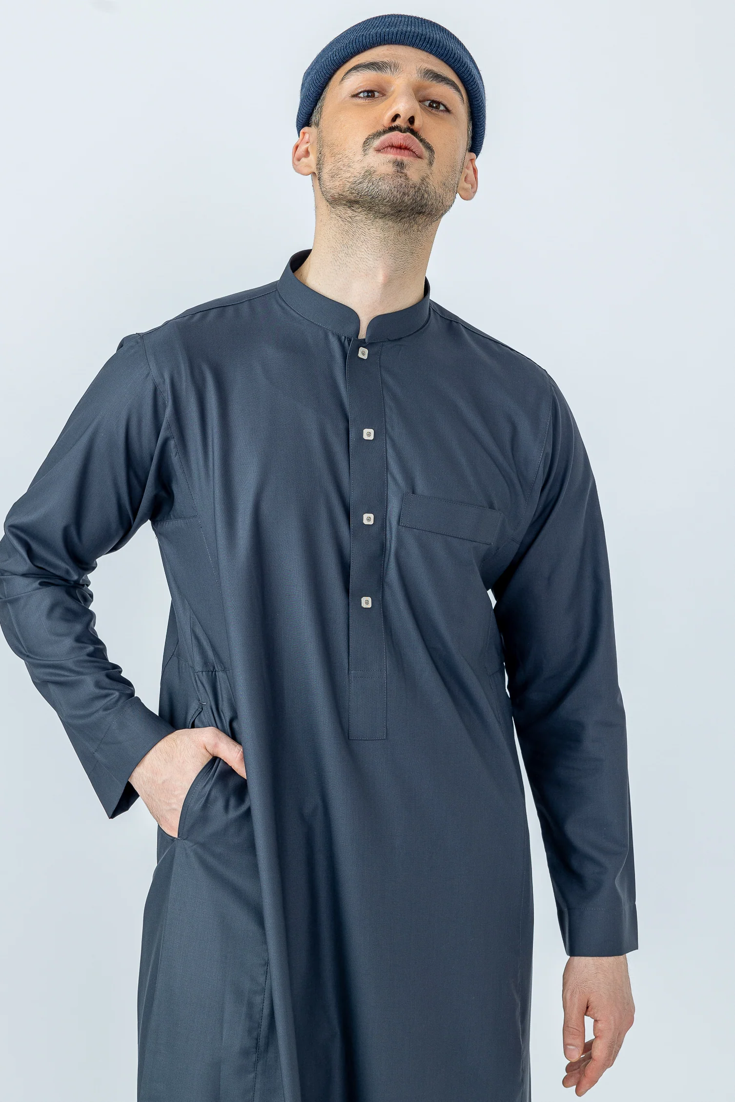 Slate Black Arab Collar Thobe - Image 5
