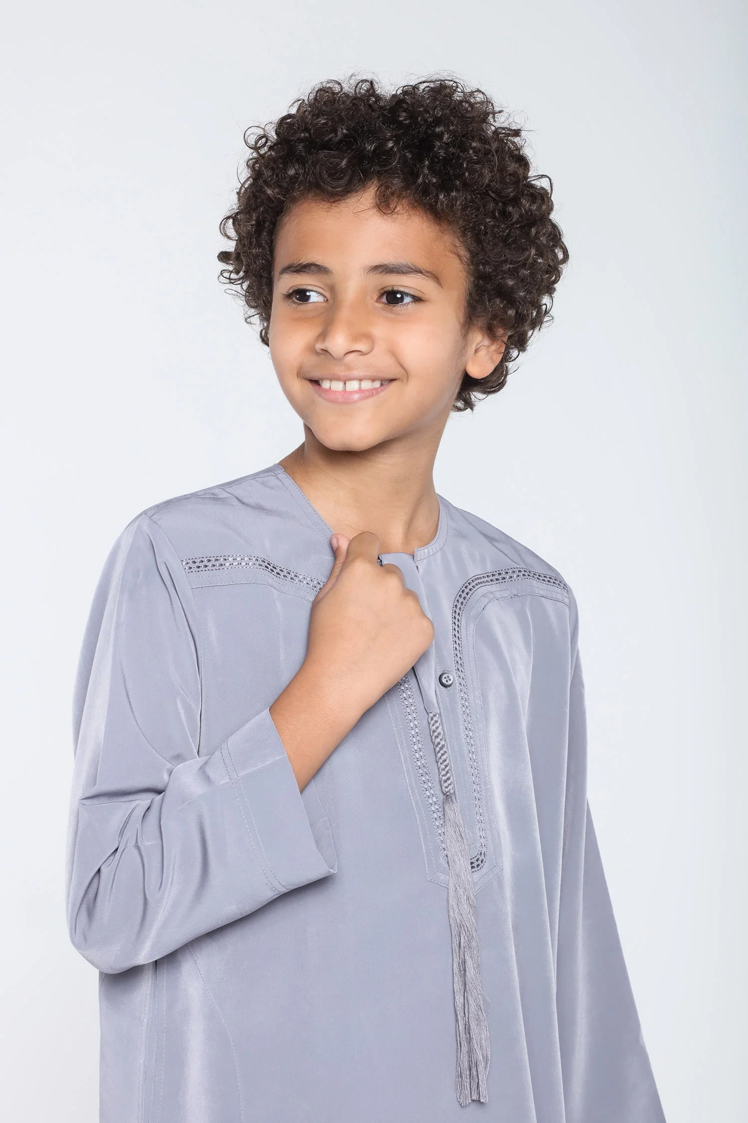 White Arab Omani Kids Jubba - Image 14