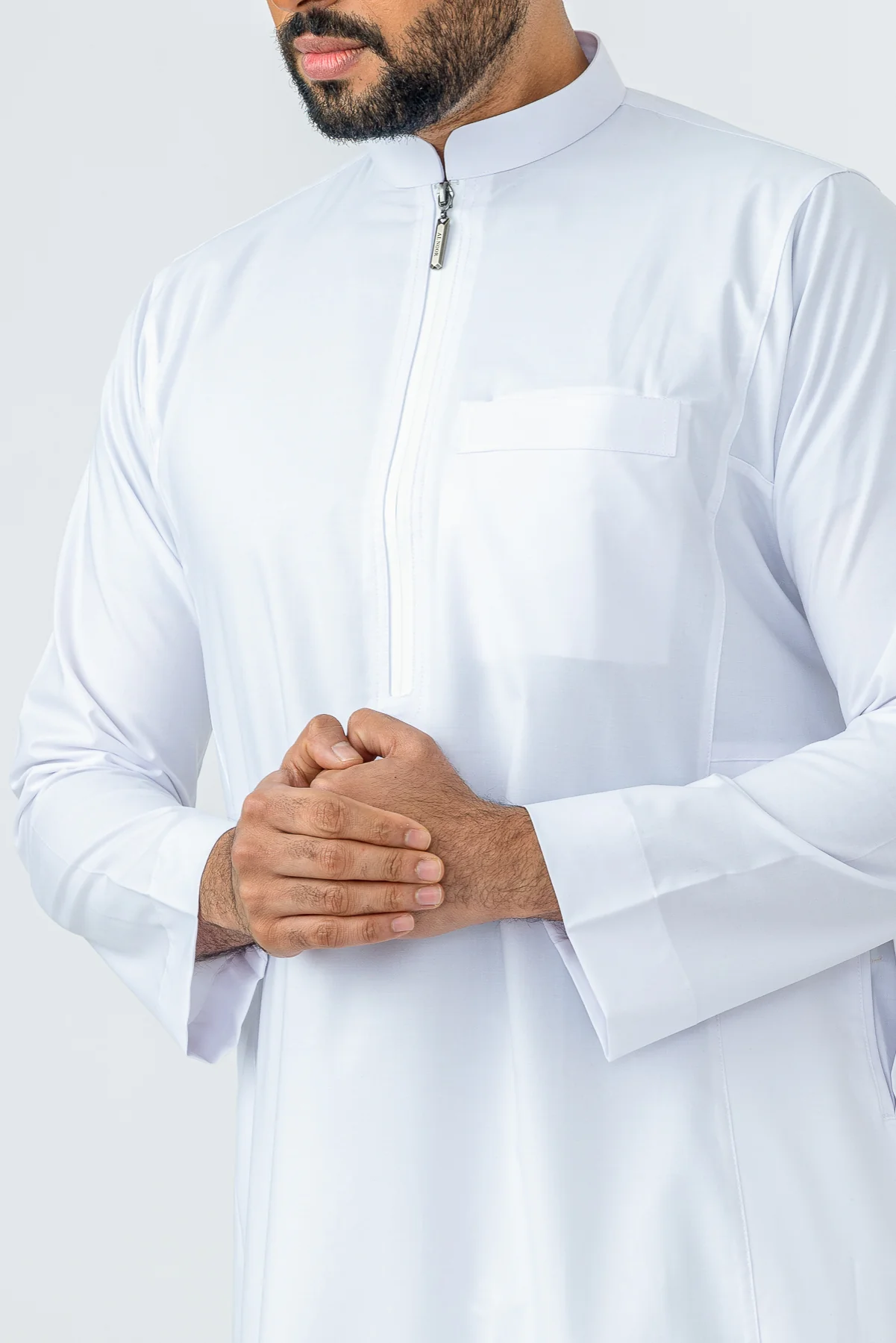 White Plain Zip Collar Thobe - Image 4