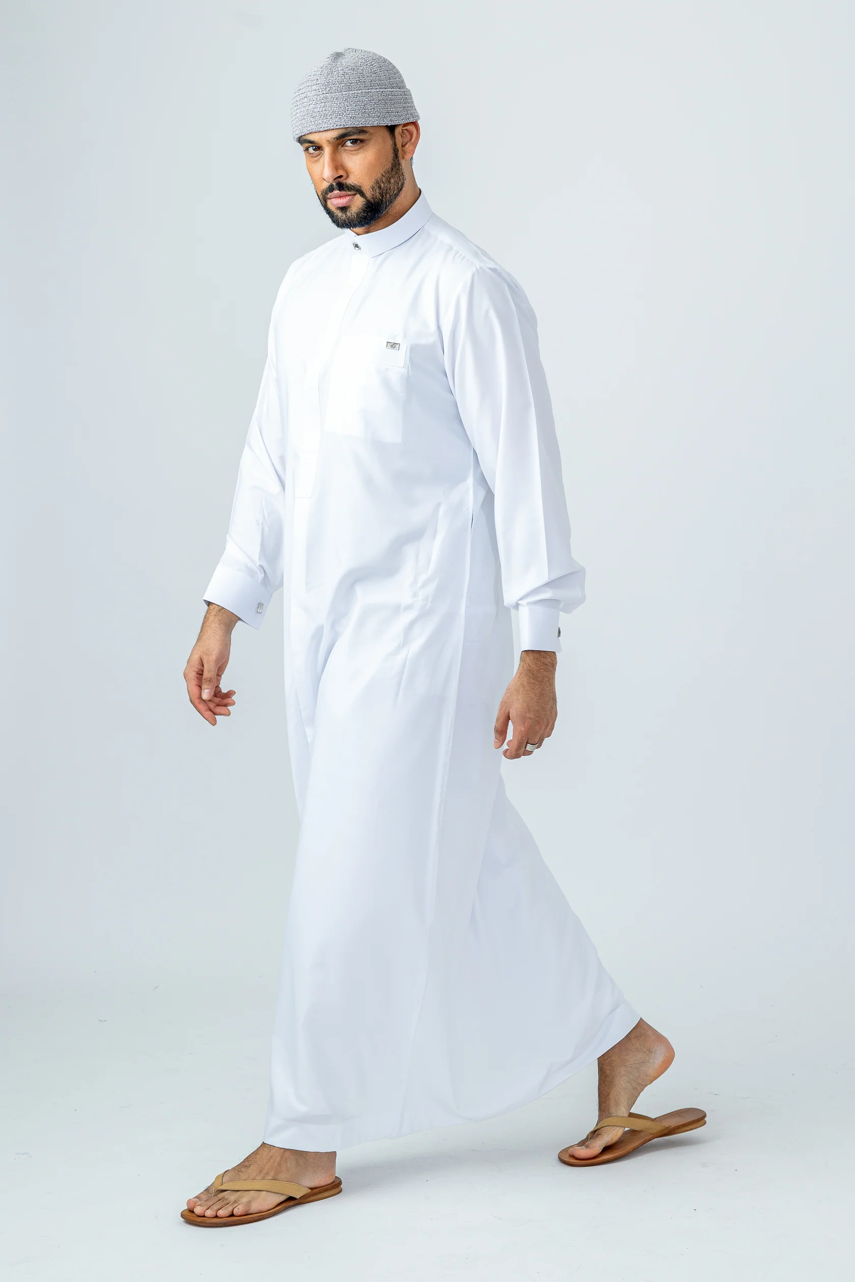 White Qatari Cuff Link Thobe - Image 2